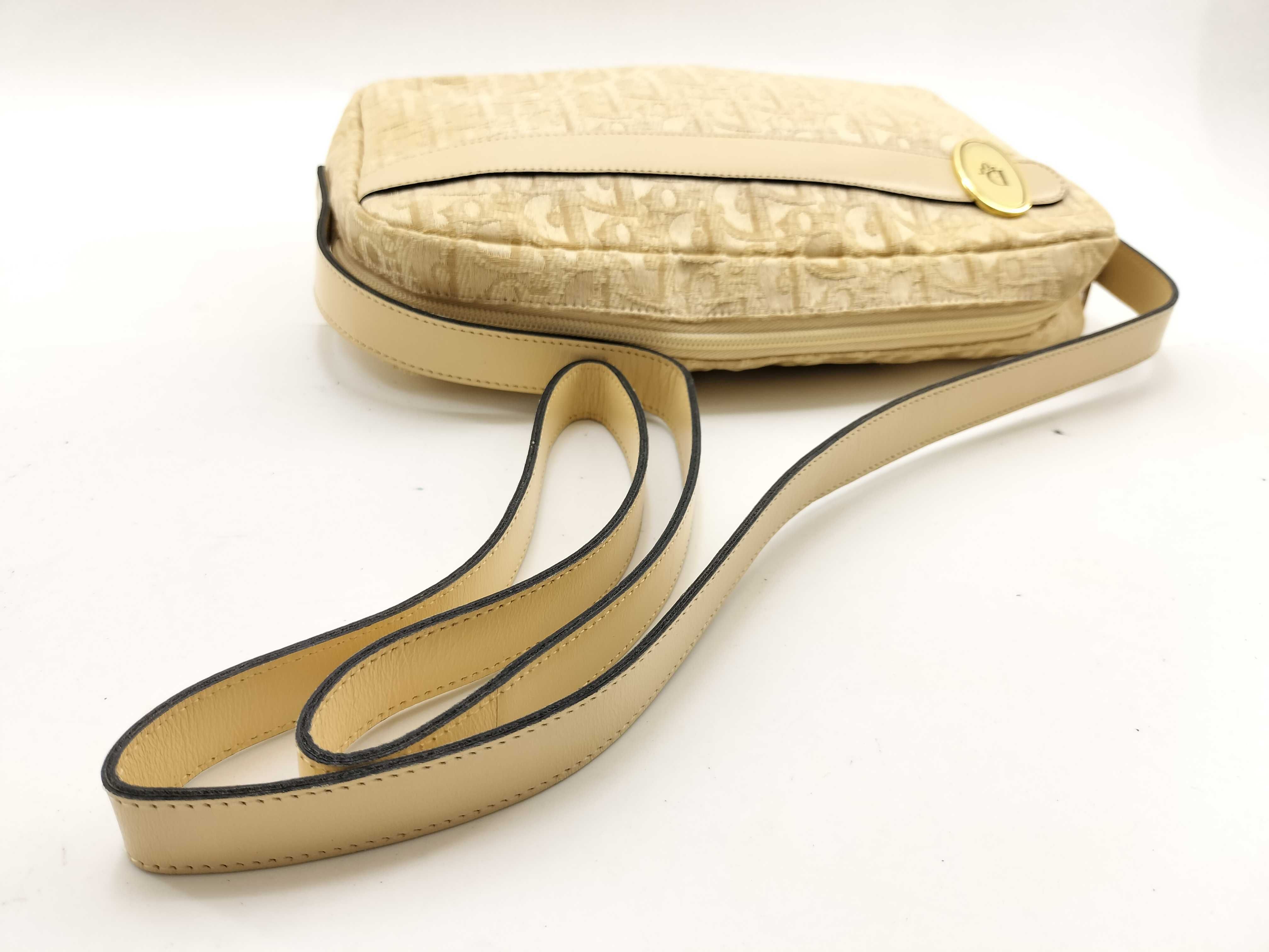 Trotter Shoulder Bag — view 8