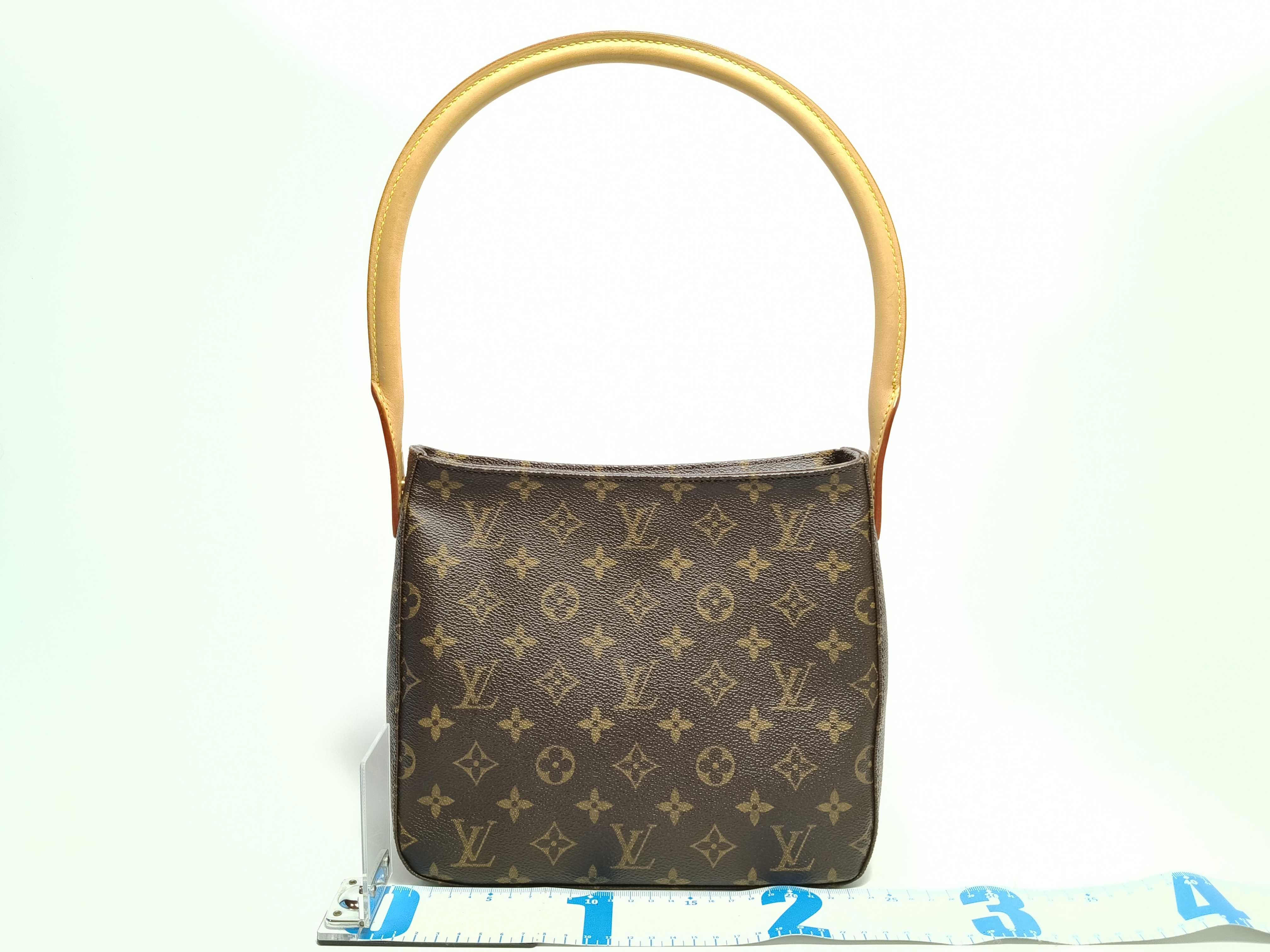 Monogram M51146 Looping MM Shoulder Bag — view 2