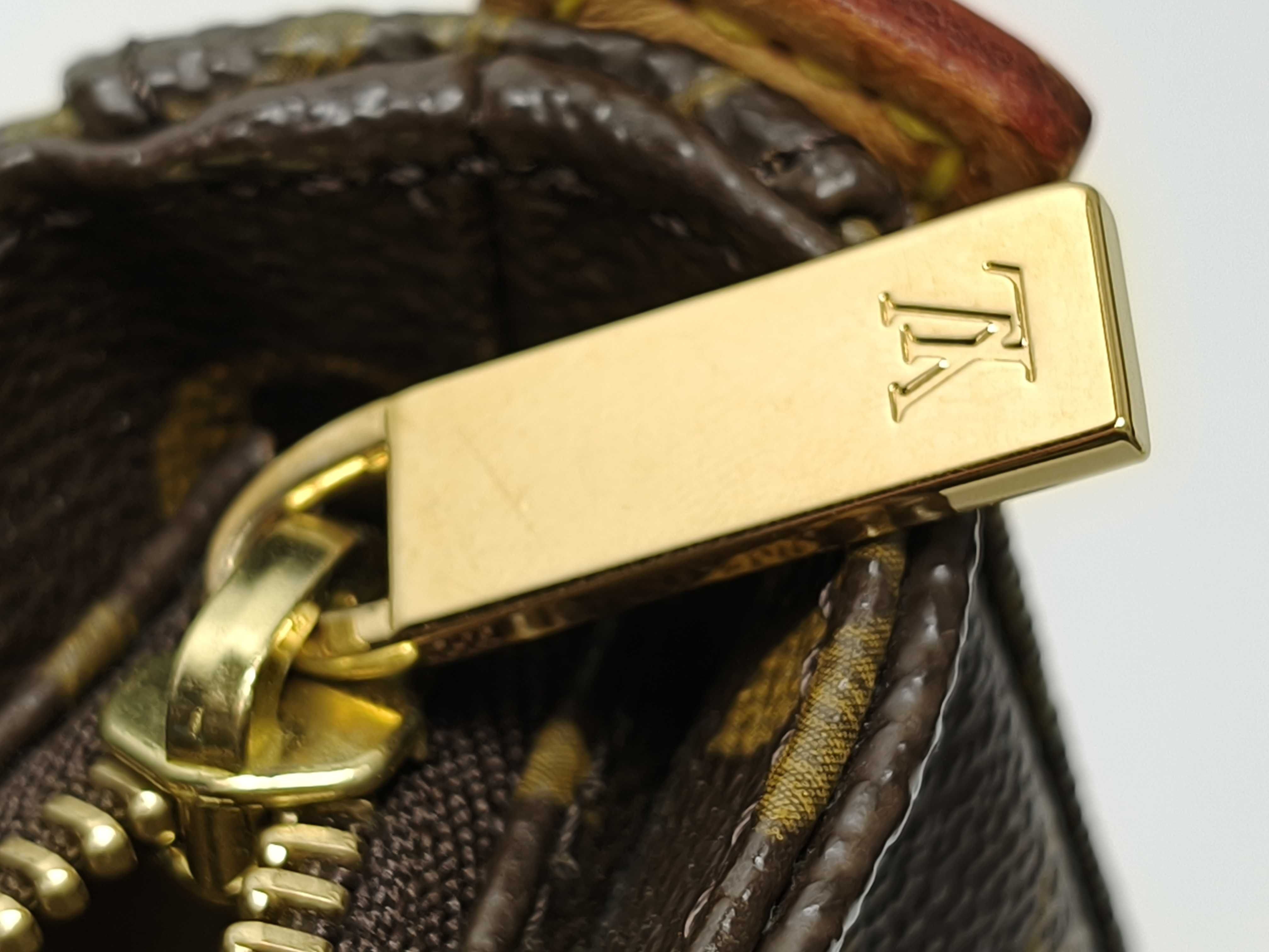 Monogram M51146 Looping MM Shoulder Bag — view 13