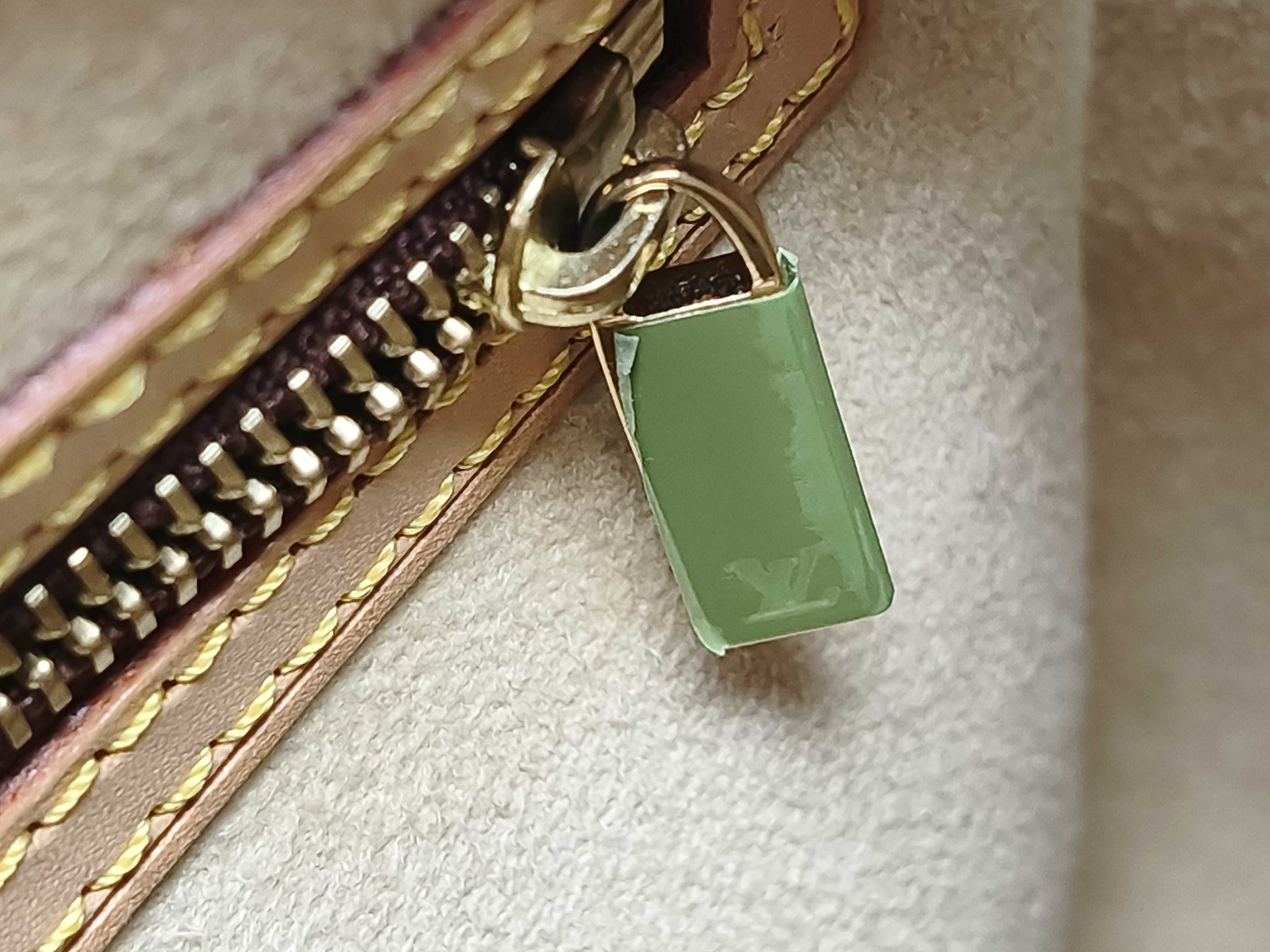 Monogram M51146 Looping MM Shoulder Bag — view 14