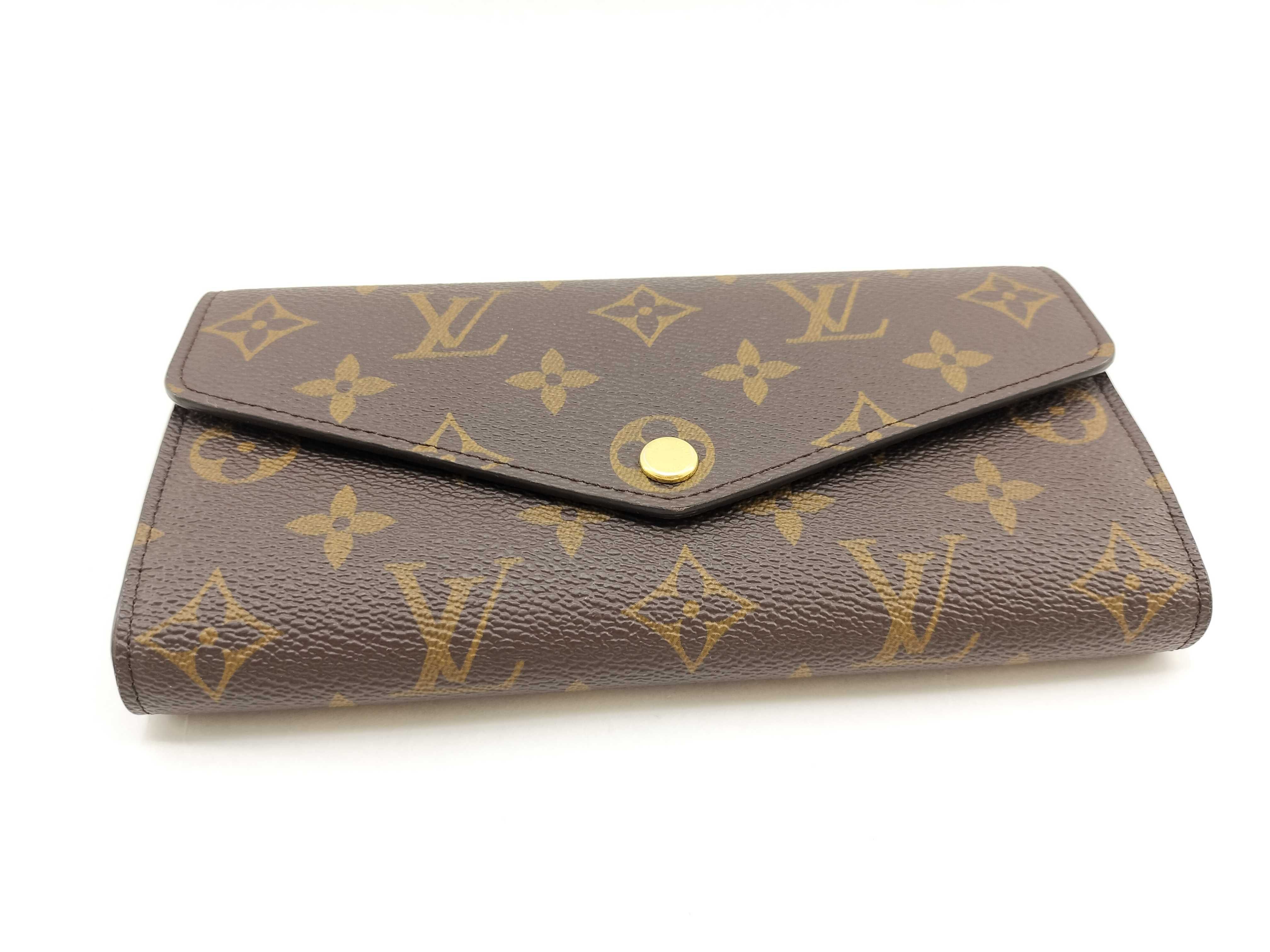Monogram Louis Vuitton Portefeuille Sarah Fuchsia Monogram Wallet — view 5