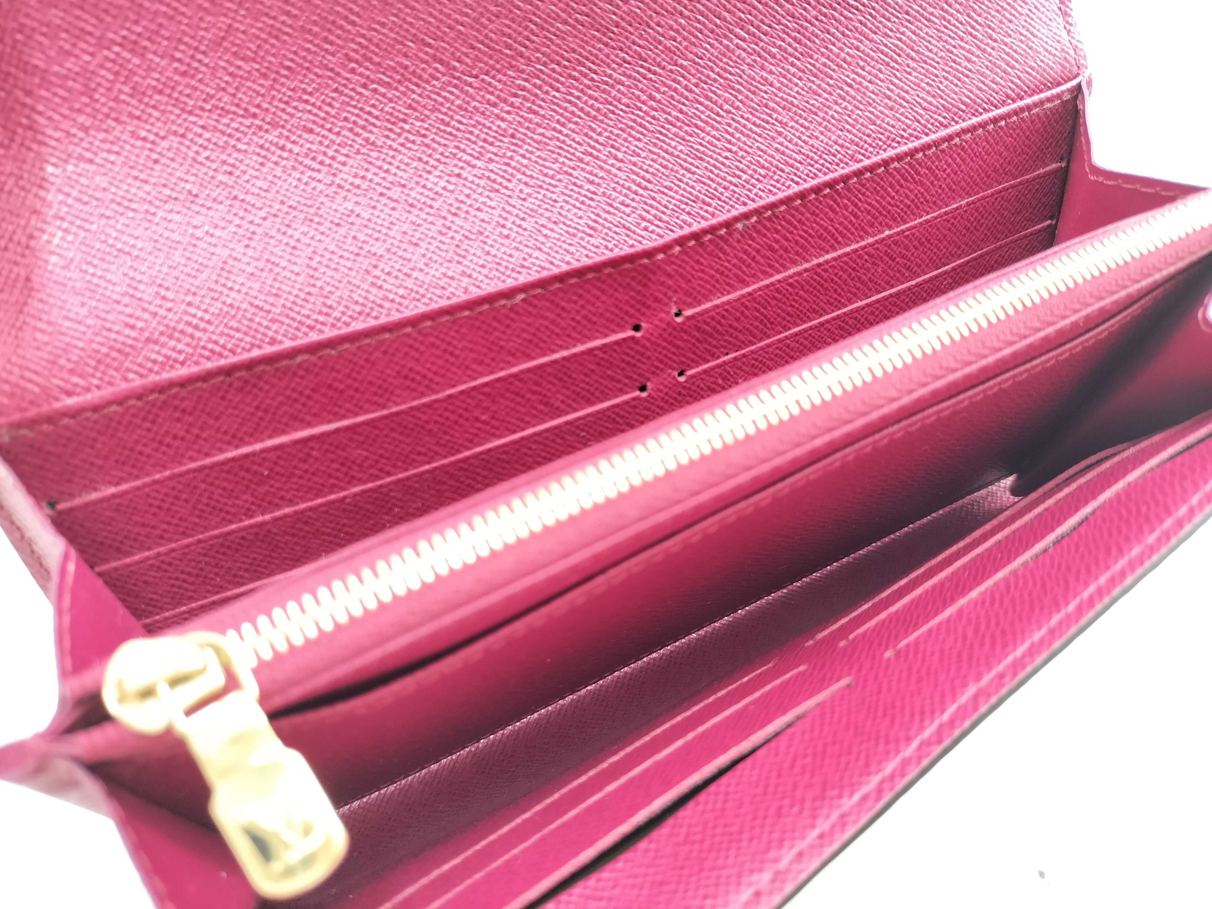 Monogram Louis Vuitton Portefeuille Sarah Fuchsia Monogram Wallet — view 10