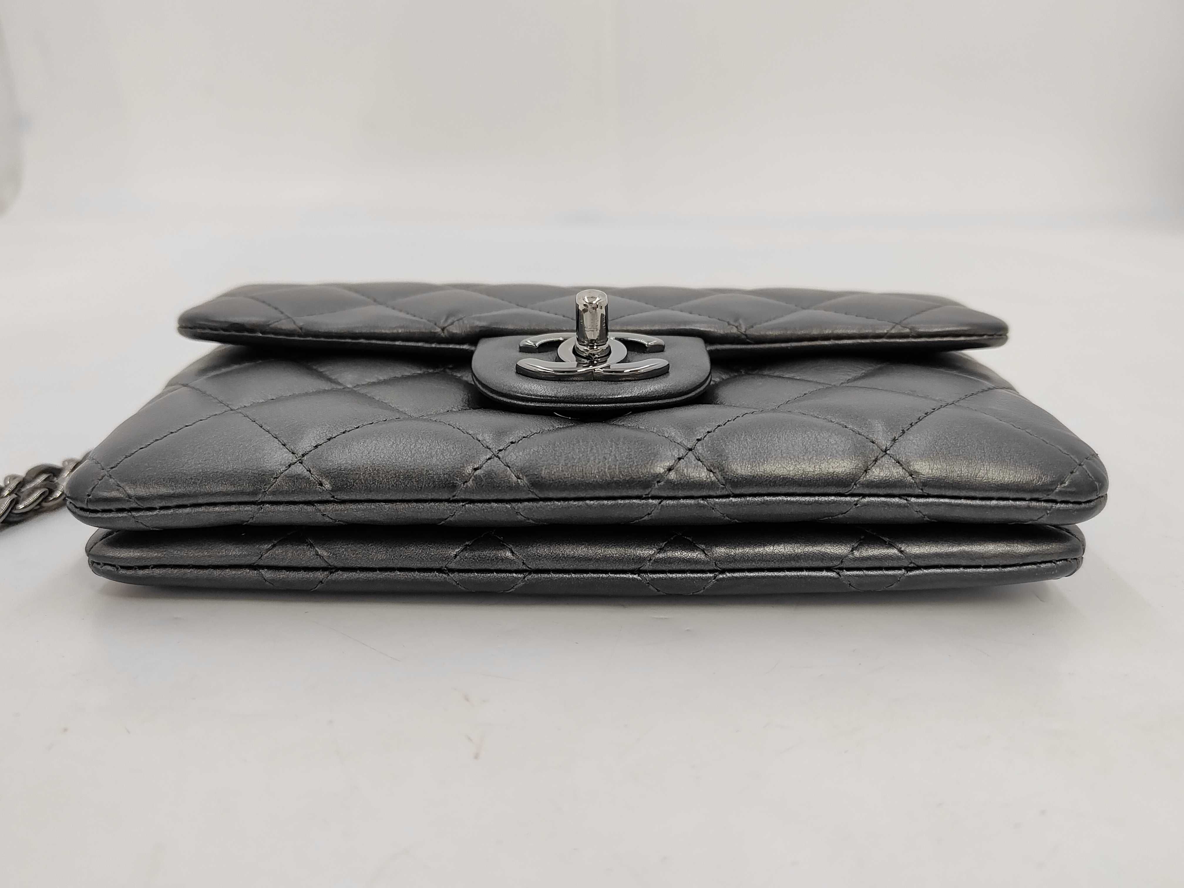Lambskin Matelassé Grey Shoulder Bag — view 7