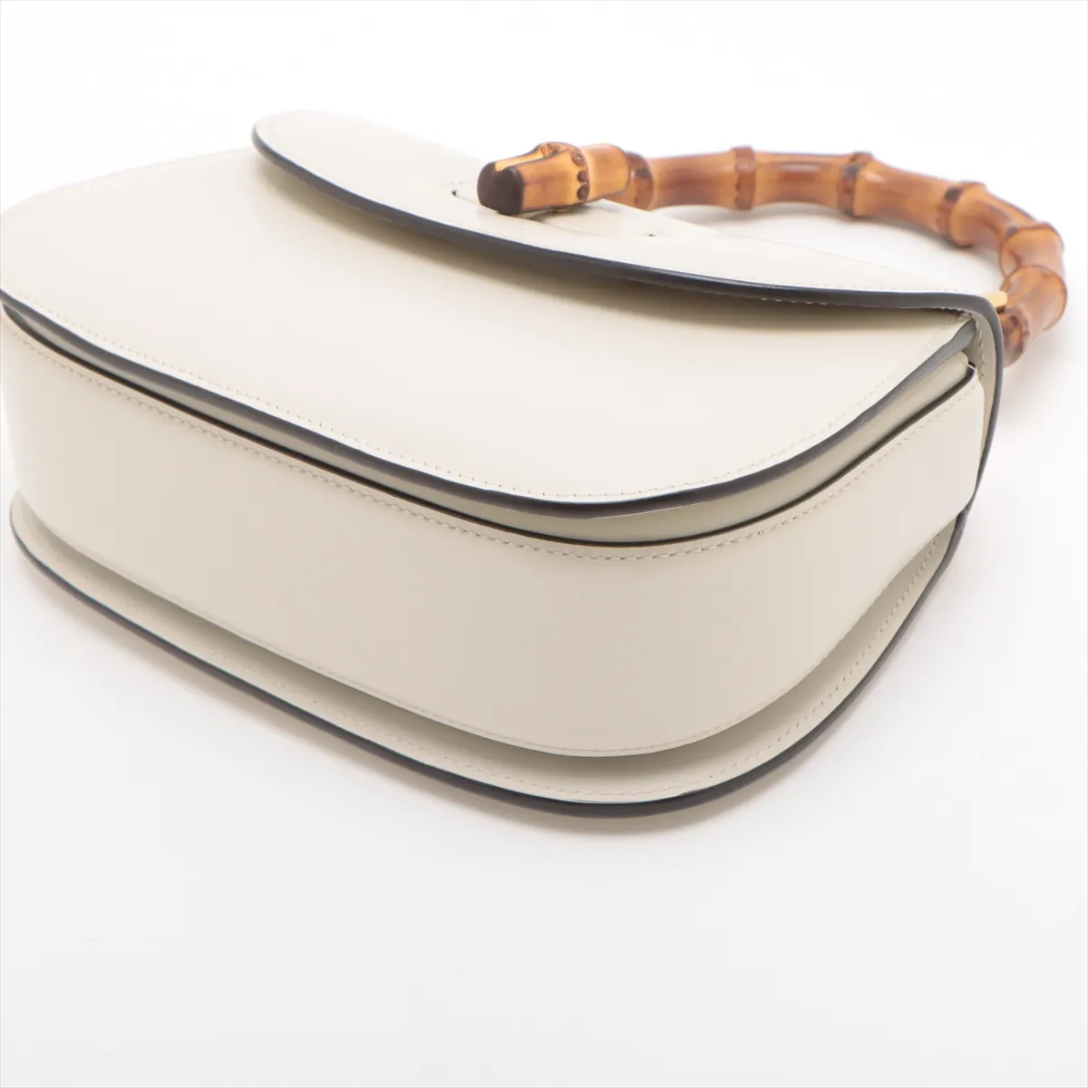 bamboo leather 2WAY handbag white 675797 with mirror — view 3