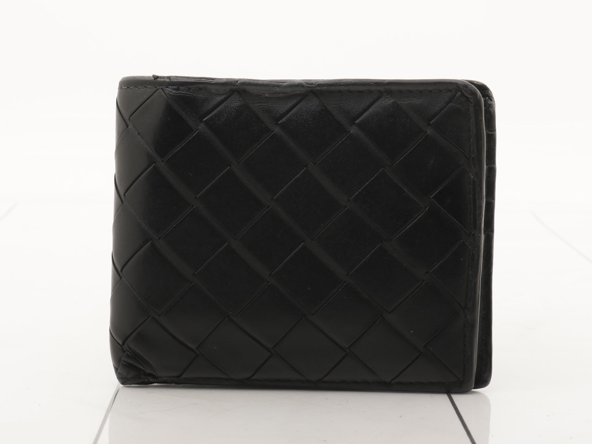 Intrecciato (bag) and wallet - bi-fold wallet