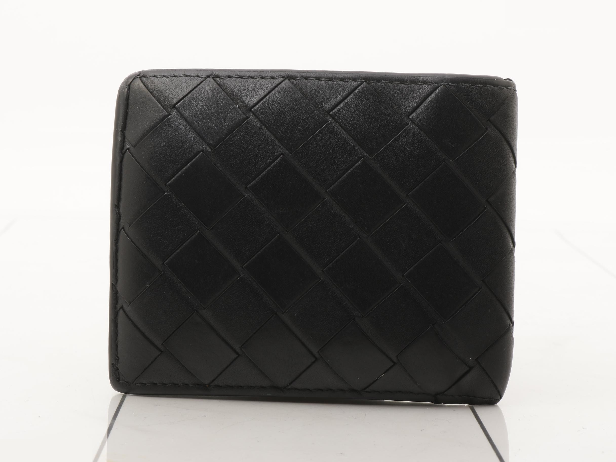 Intrecciato (bag) and wallet - bi-fold wallet — view 2