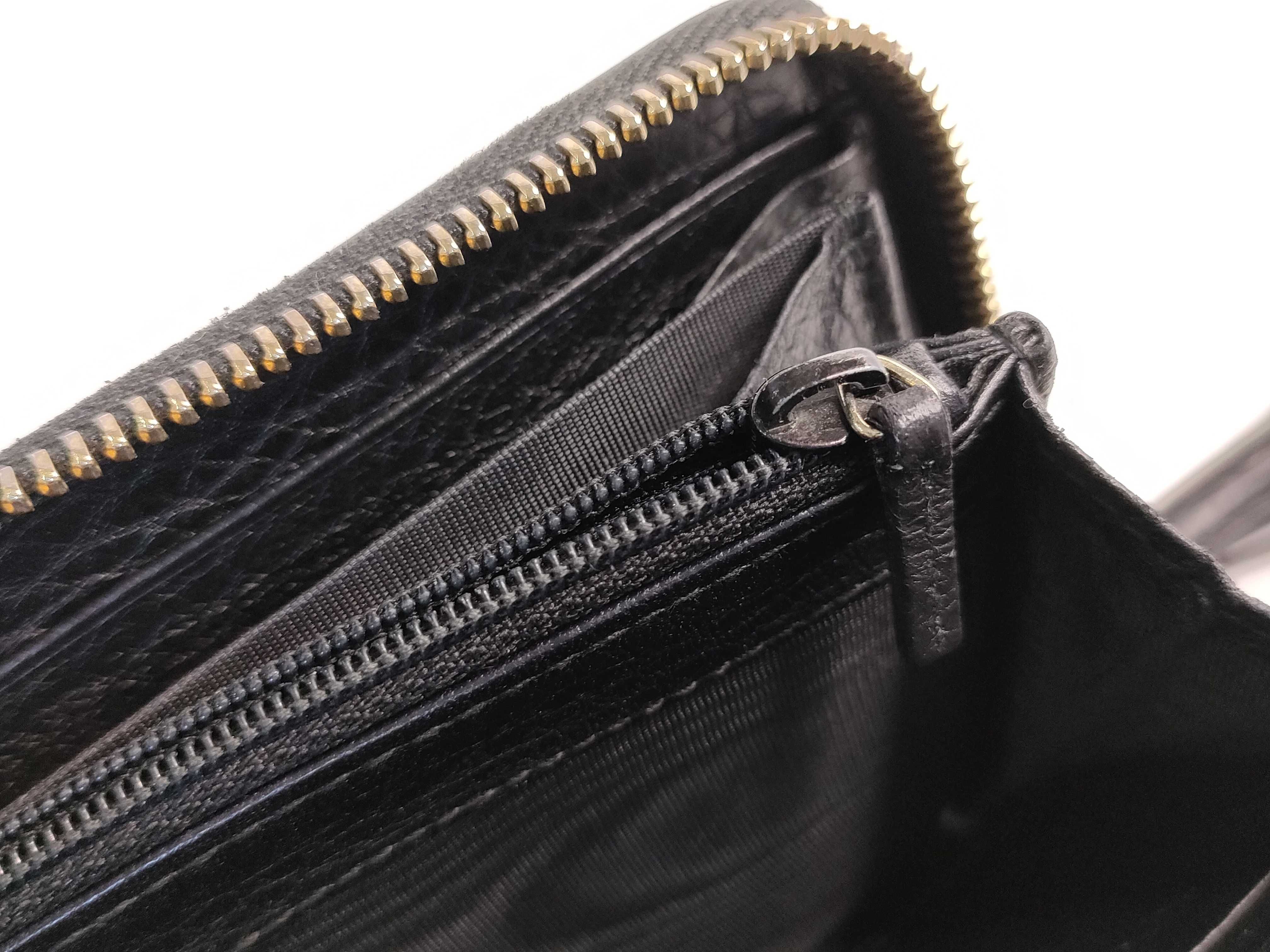 Soho Leather Round Long Wallet, Black, Serial Number — view 15