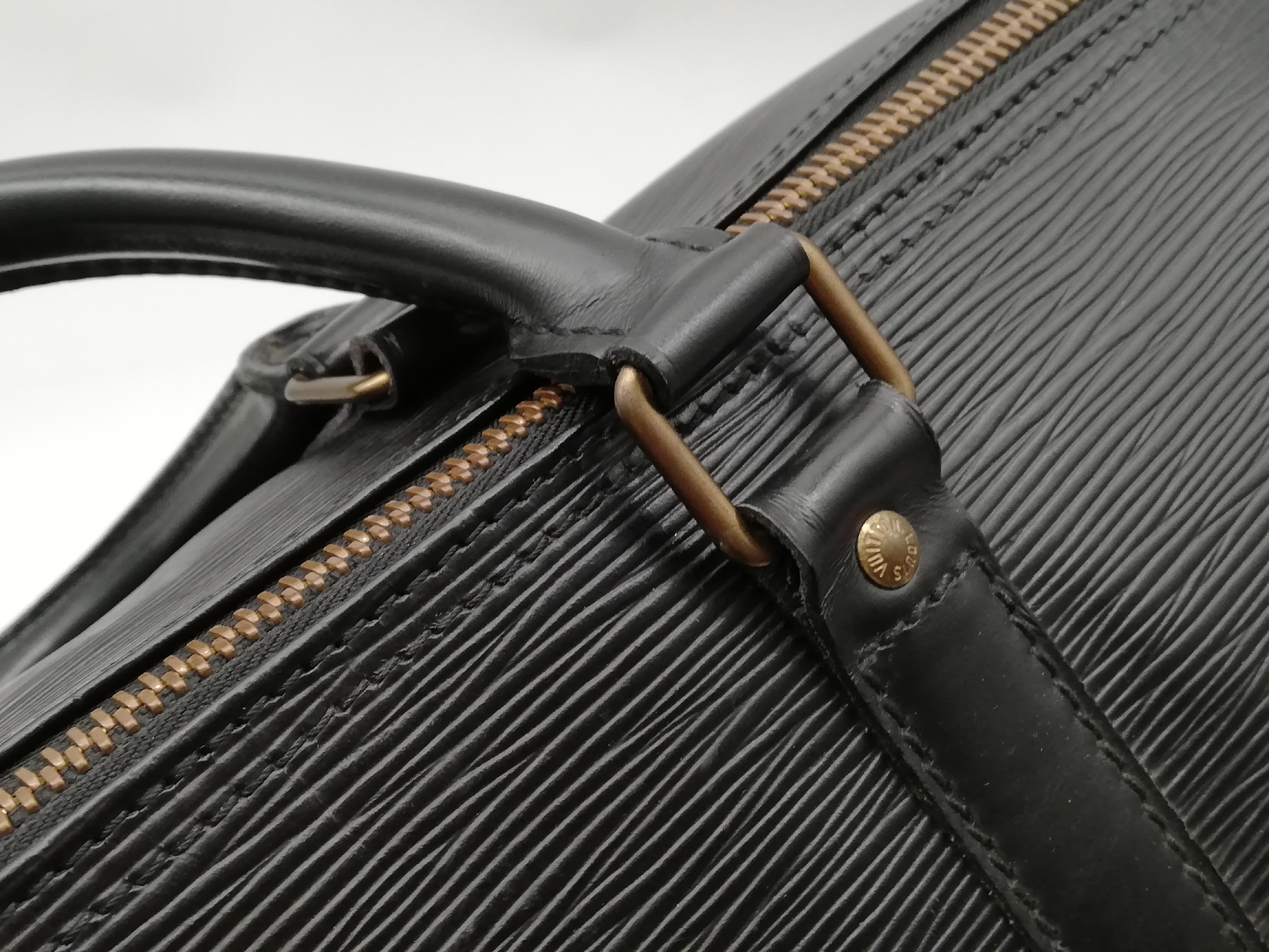 Epi Keepall 50 M42962 Noir Boston Bag — view 8