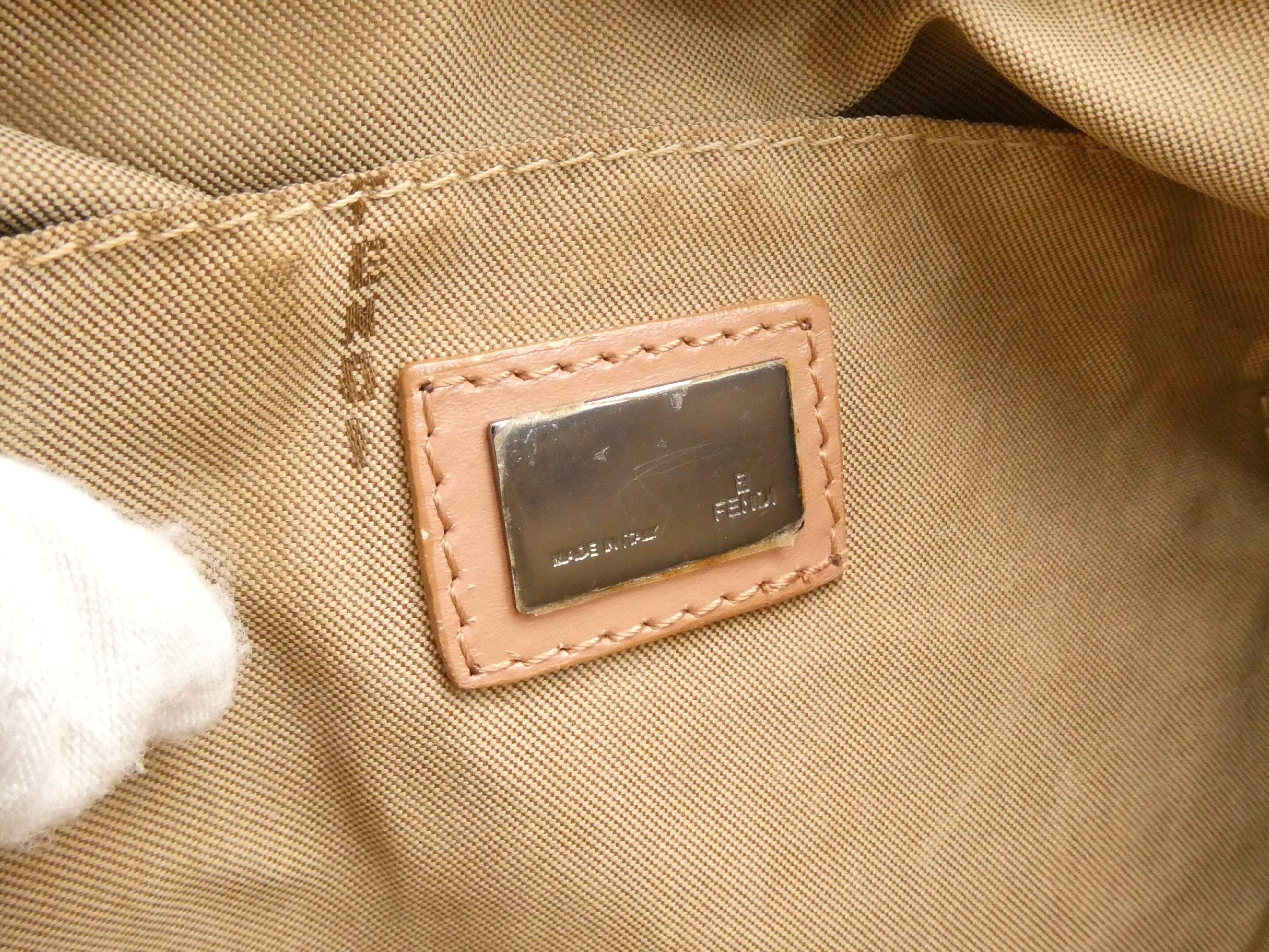 Zucchino Canvas Leather Shoulder Bag — view 8
