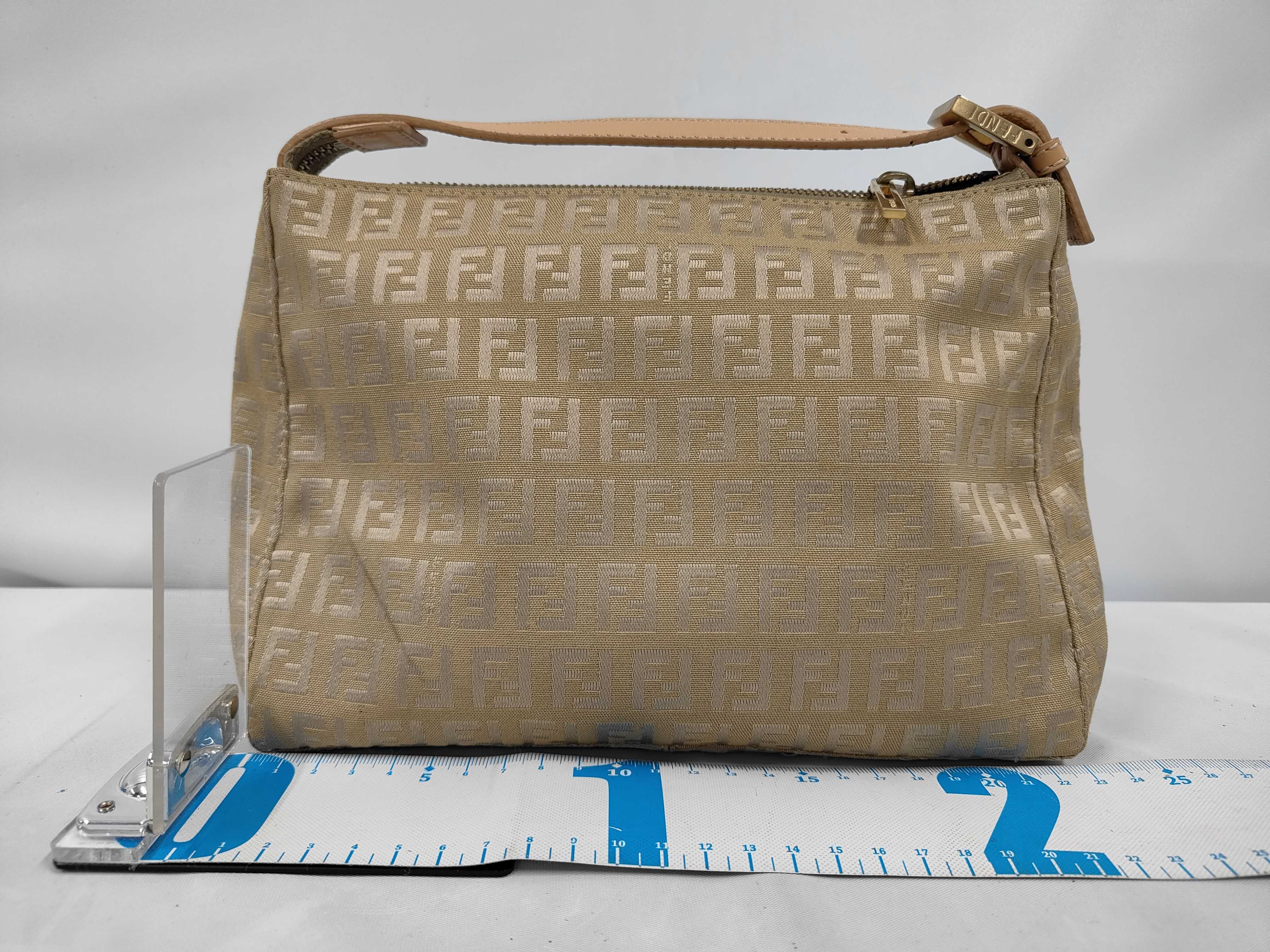 Beige Zucchino Pattern Accessory Pouch Handbag — view 2