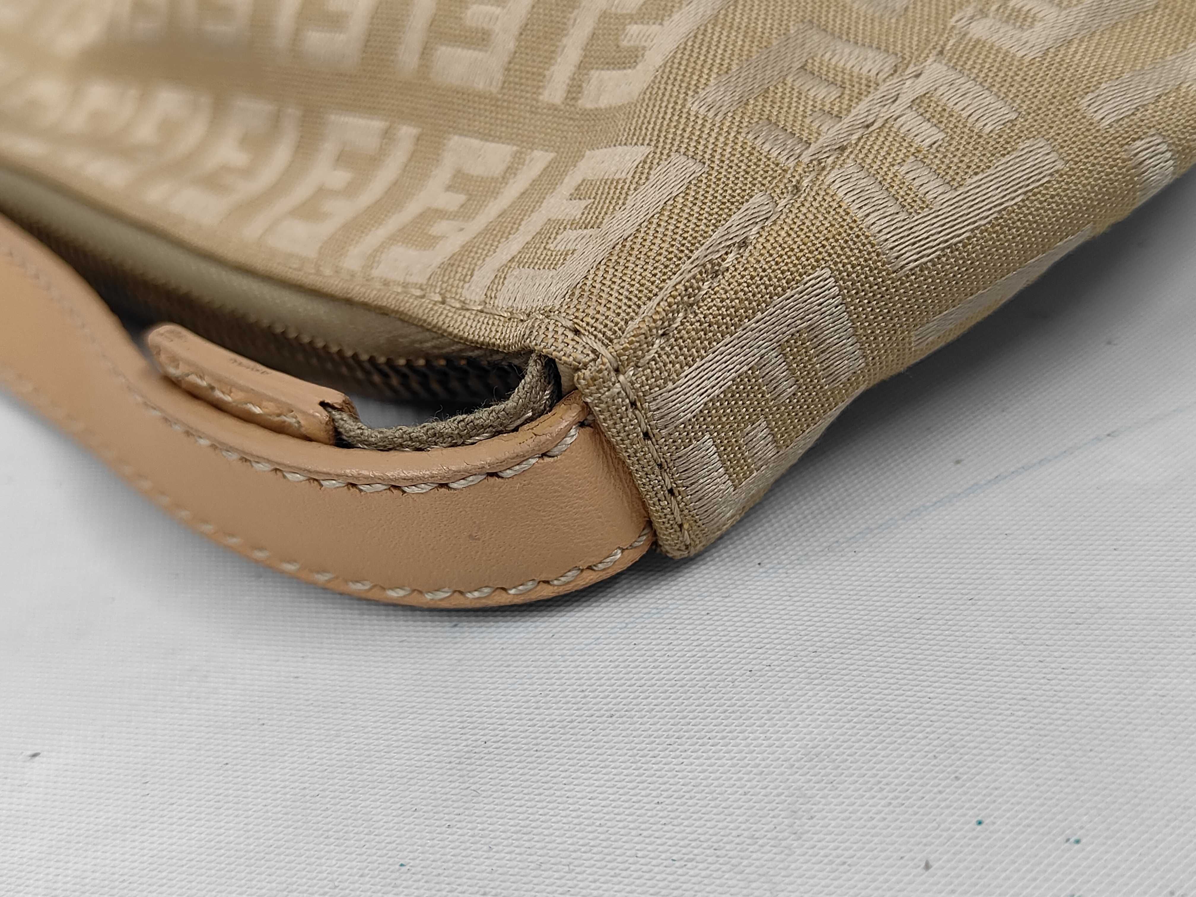 Beige Zucchino Pattern Accessory Pouch Handbag — view 6