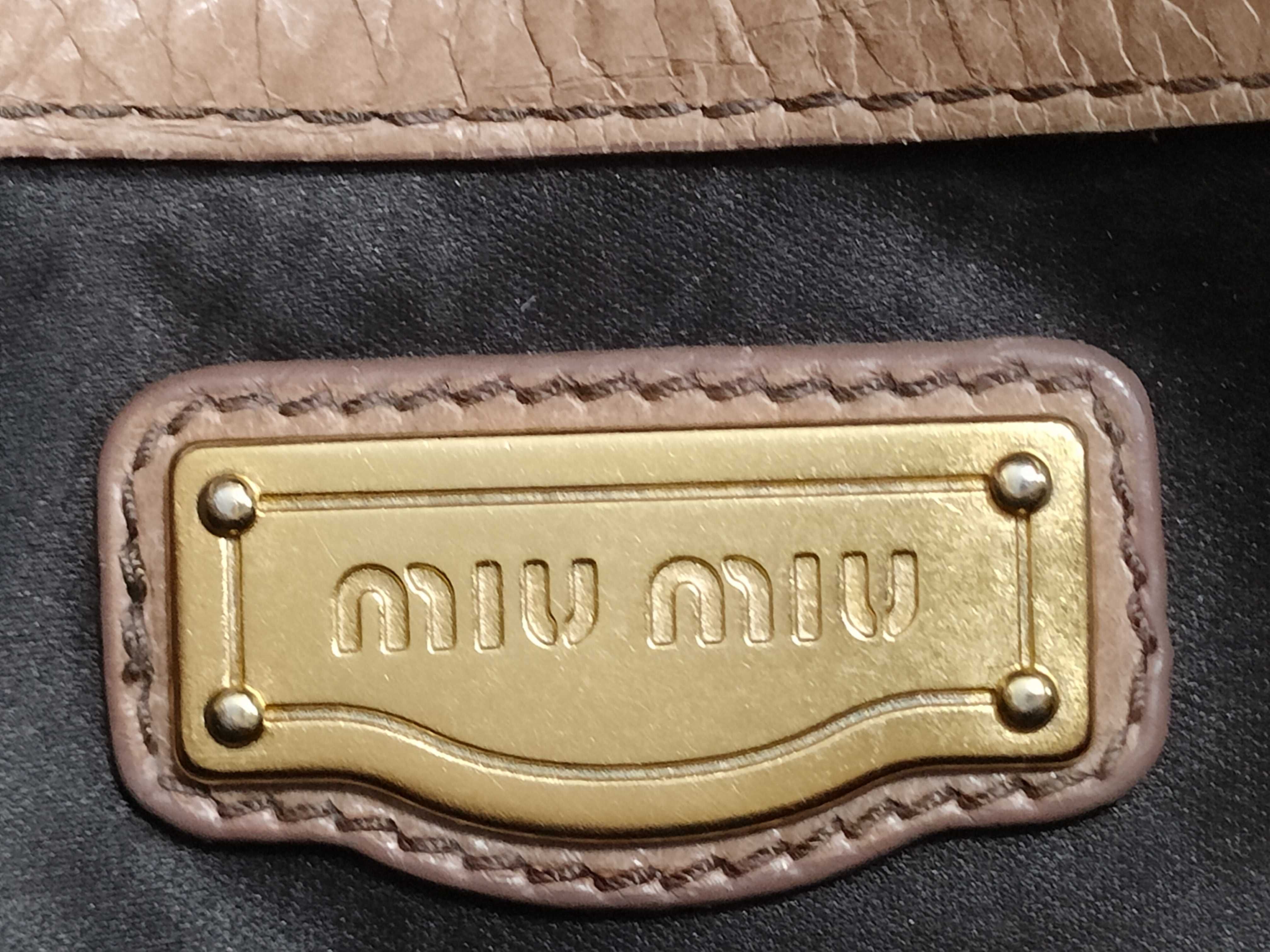 Vitello Luxe Handbag — view 11