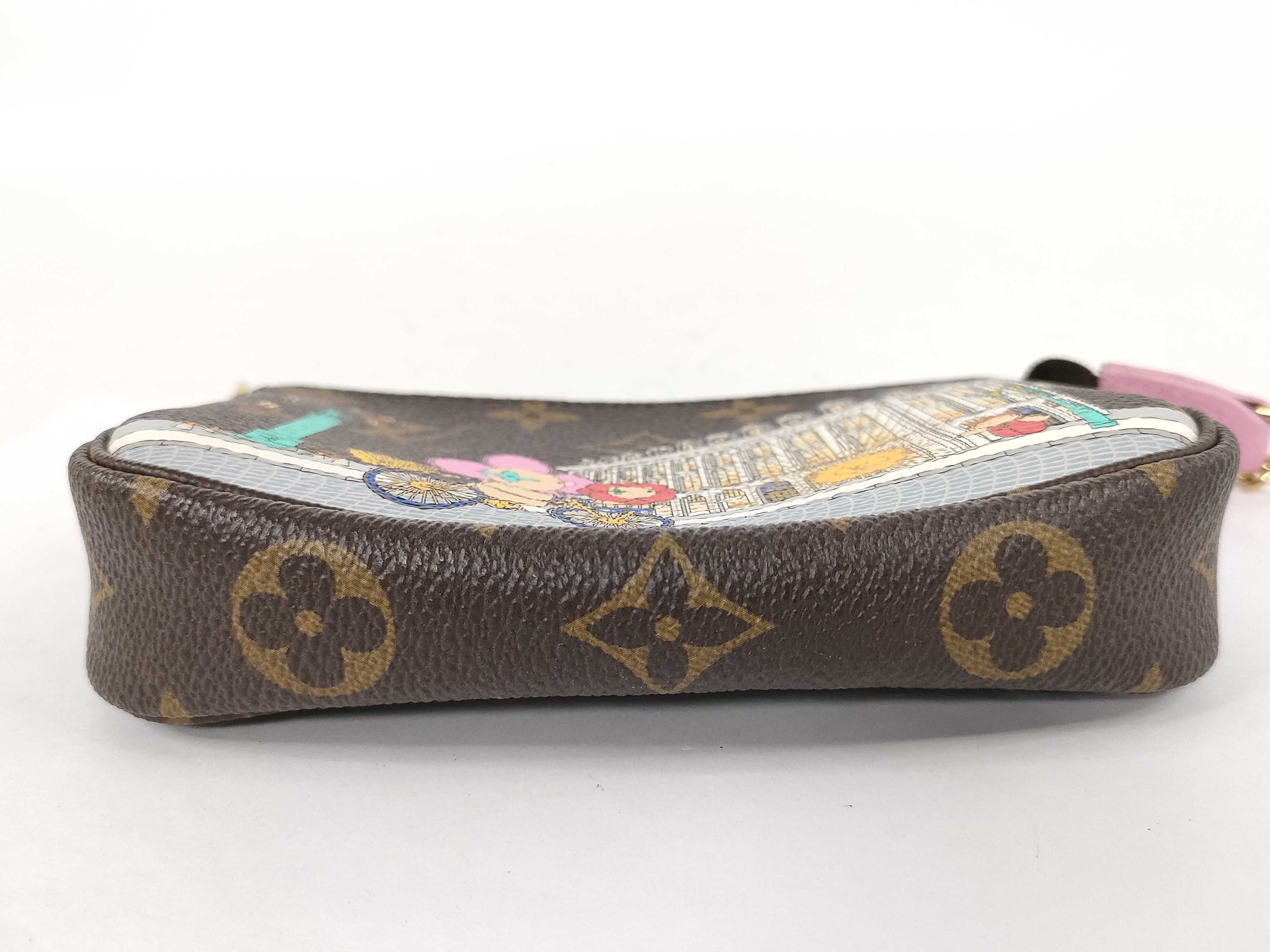 Monogram Louis Vuitton Vivienne Mini Pochette Accessoires M81760 Pouch — view 7