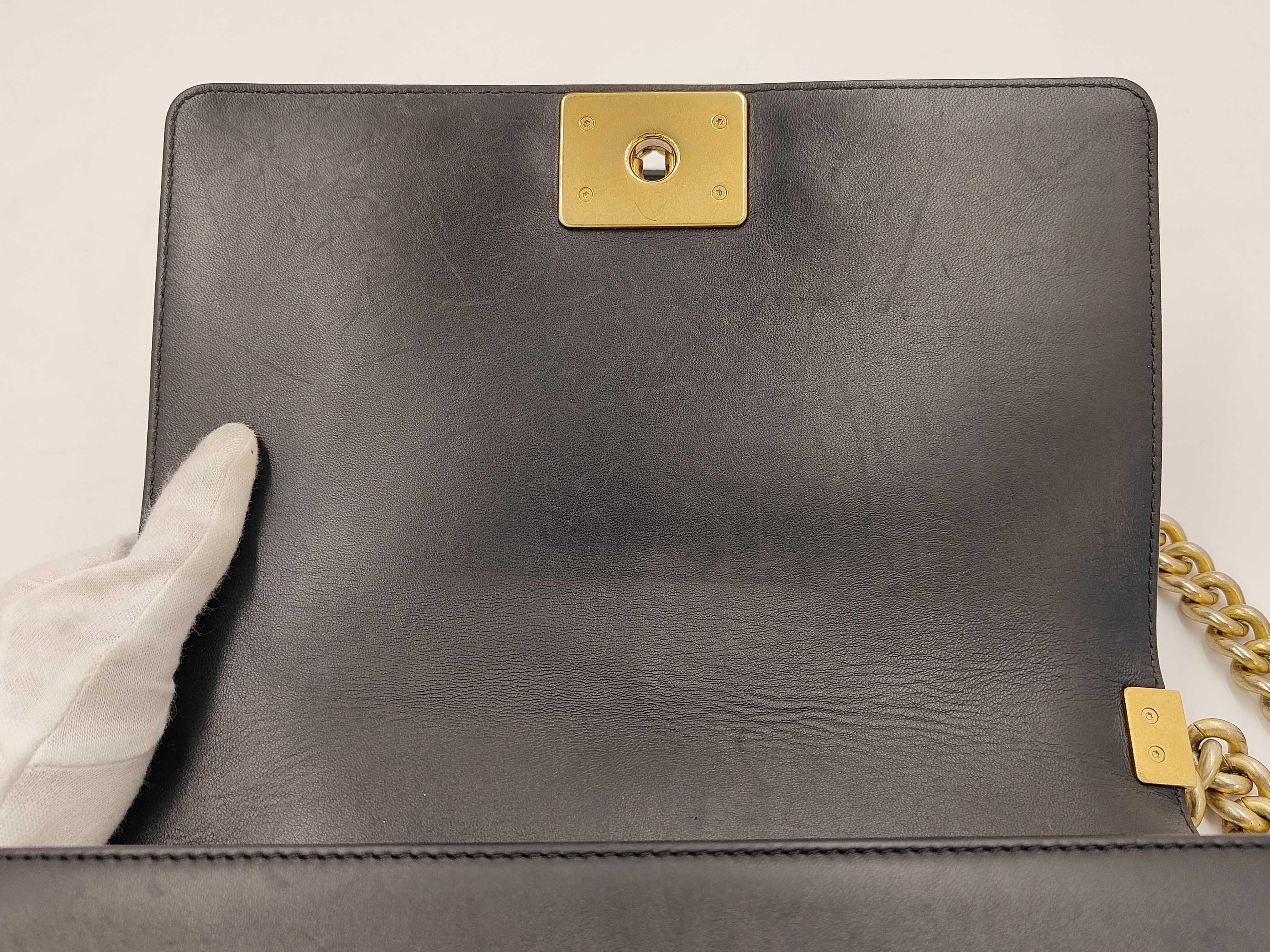 Boy Chanel Chain Shoulder Bag — view 8