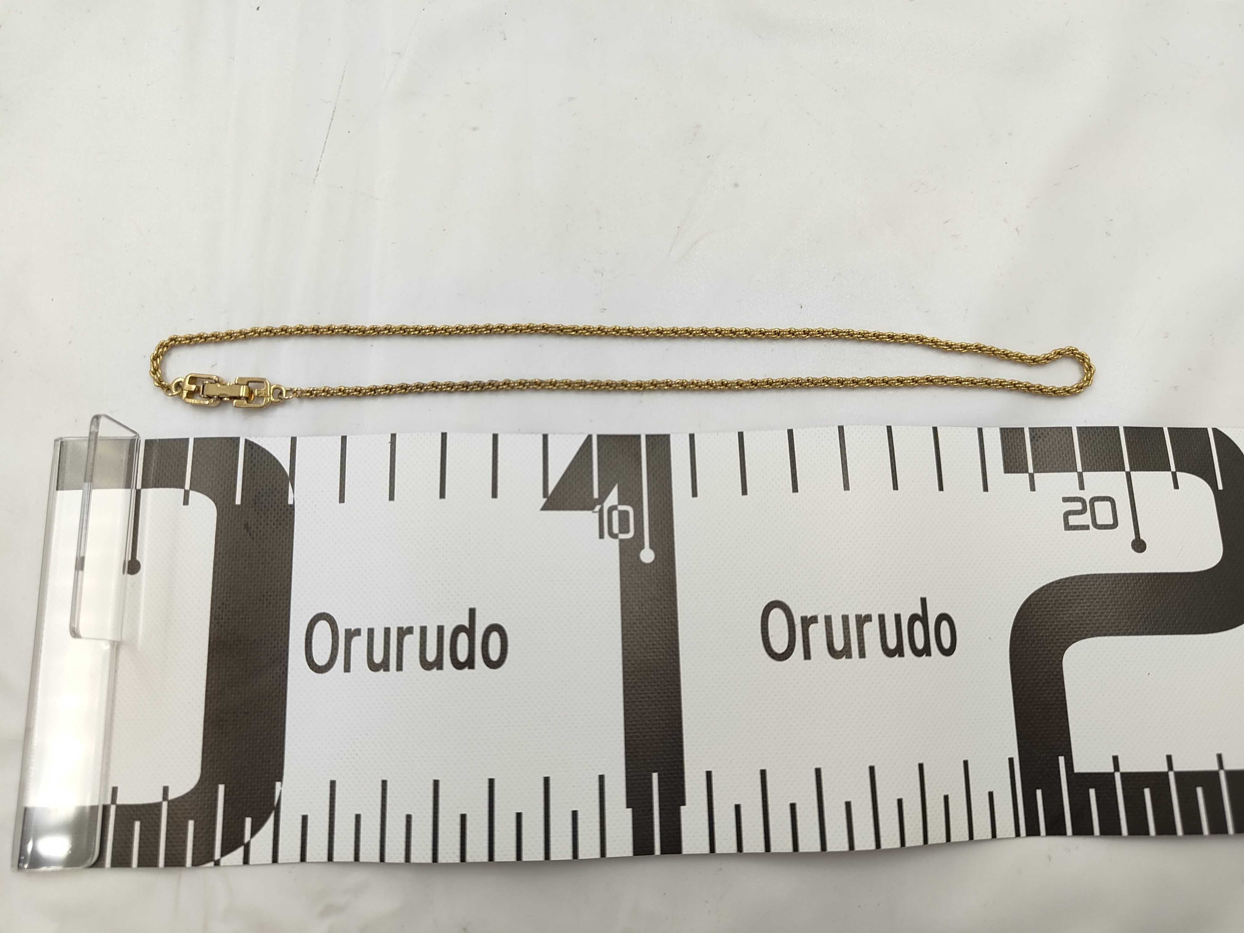 necklace — view 3