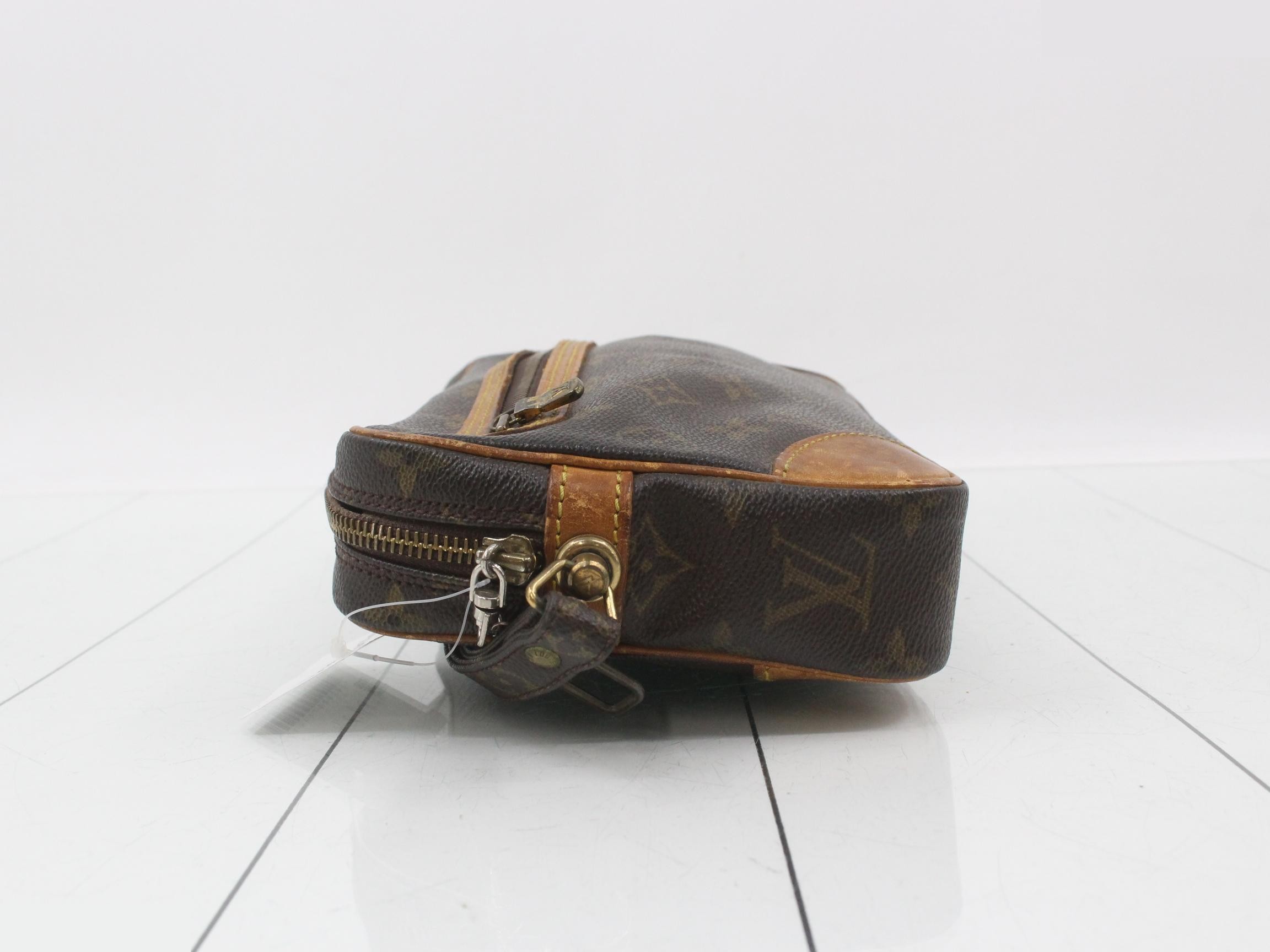 Clutch bag, Marly Dragonne, Monogram leather — view 4