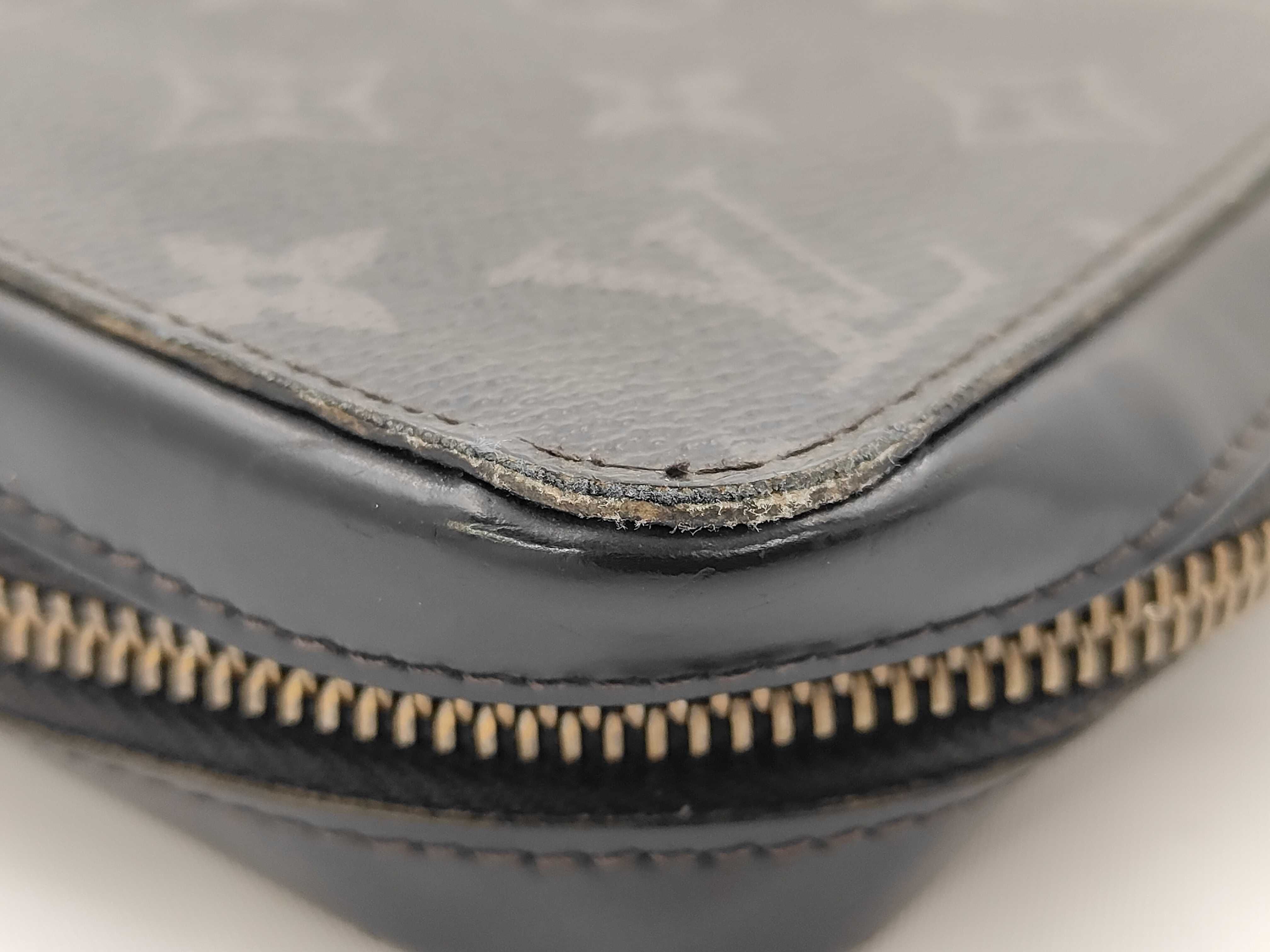 M61698 Monogram Eclipse Zippy XL Wallet — view 3