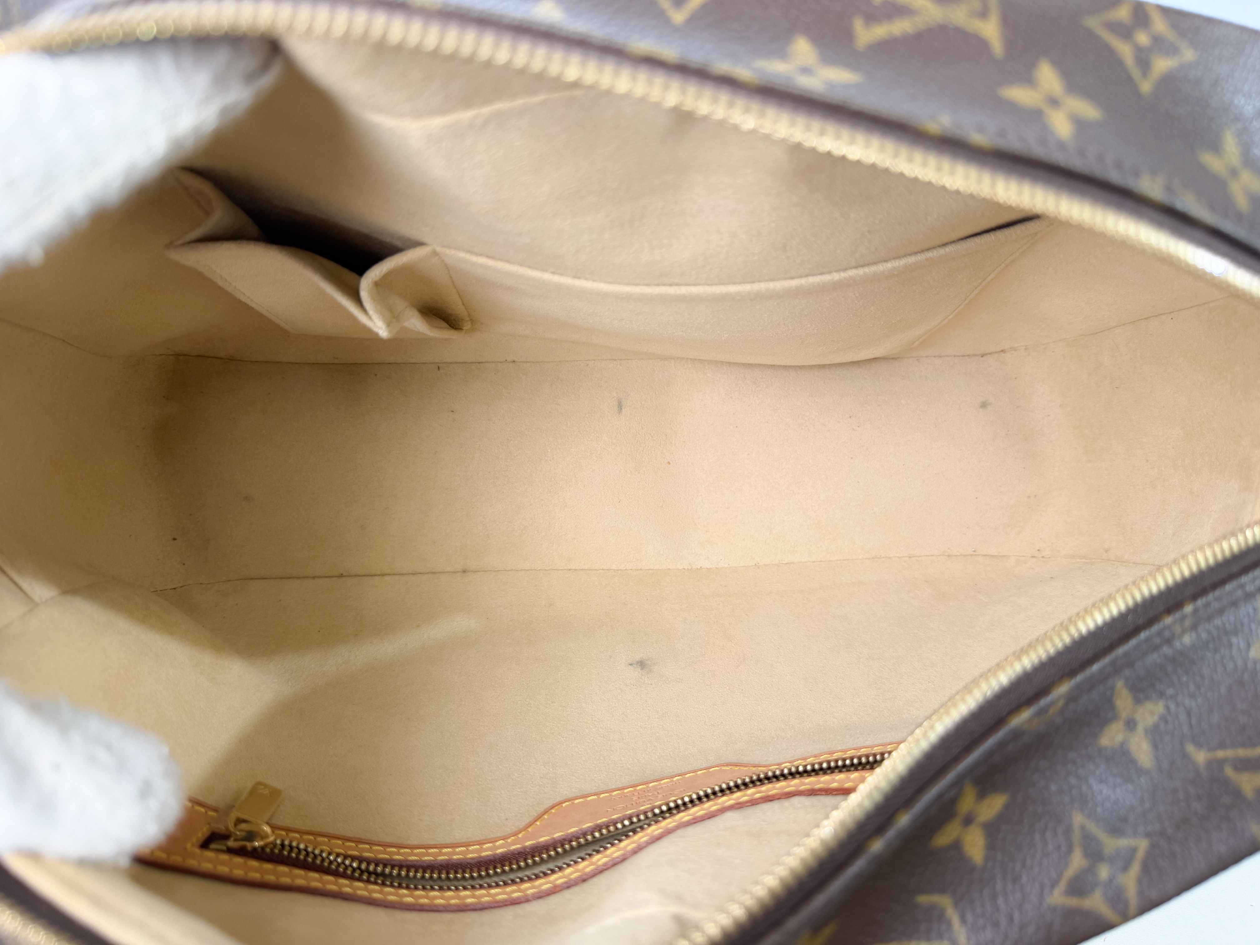 Monogram M51181 Cite GM FL0042 Shoulder Bag — view 12