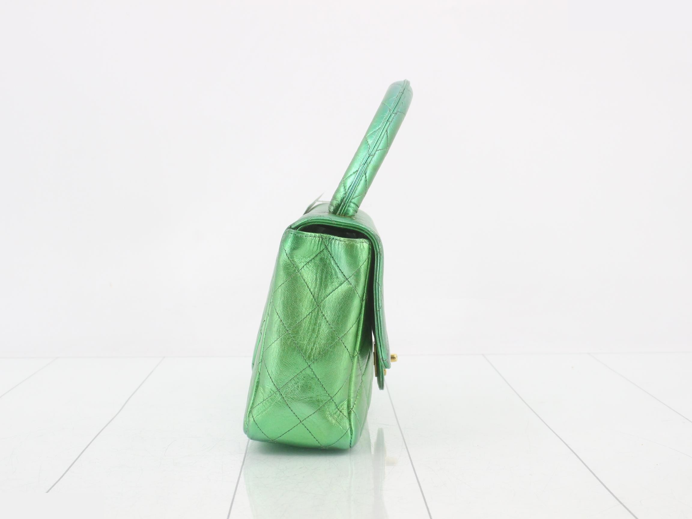 Matelassé bag with Coco Mark, green, gold hardware. — view 4