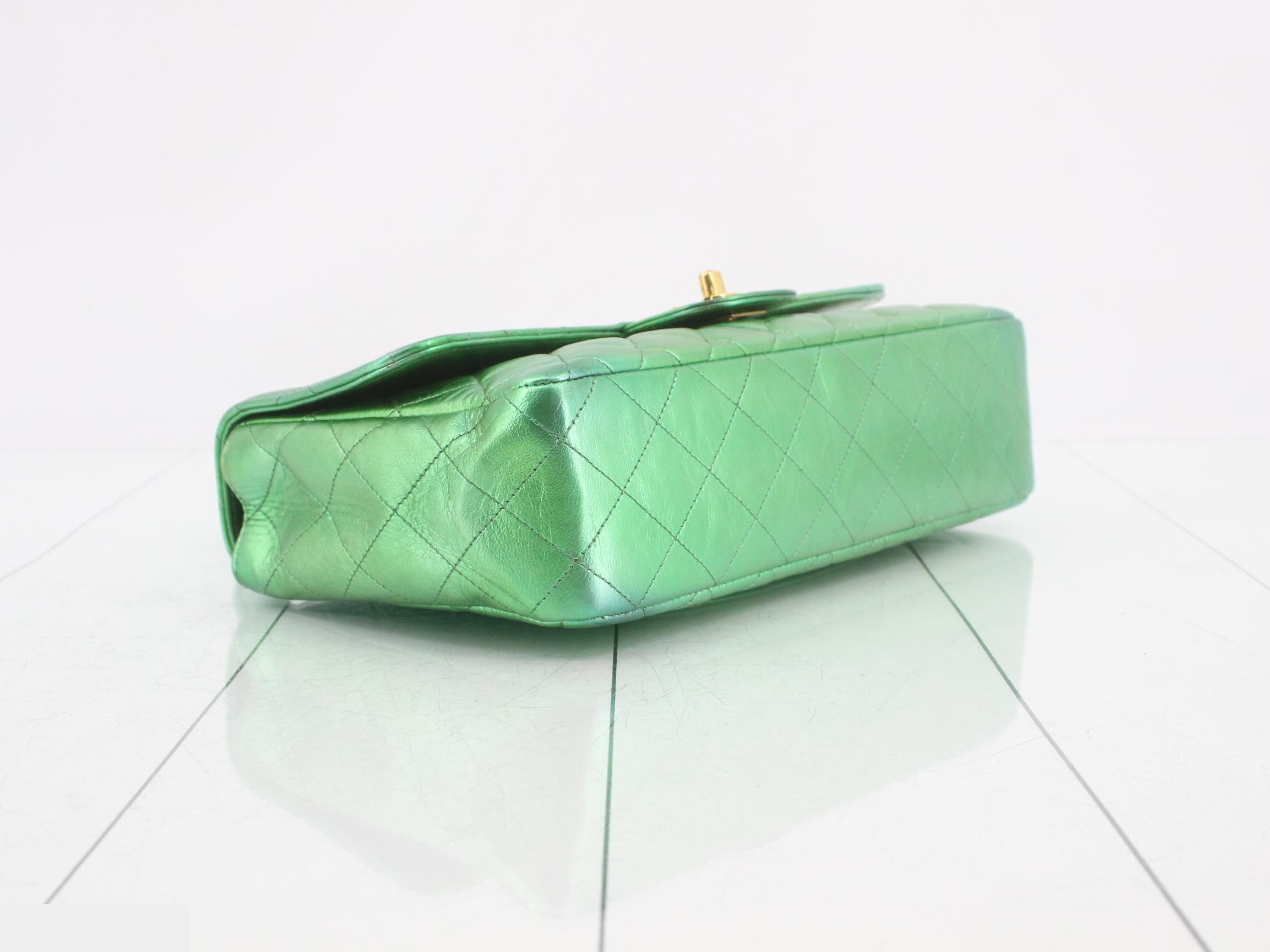 Matelassé bag with Coco Mark, green, gold hardware. — view 5