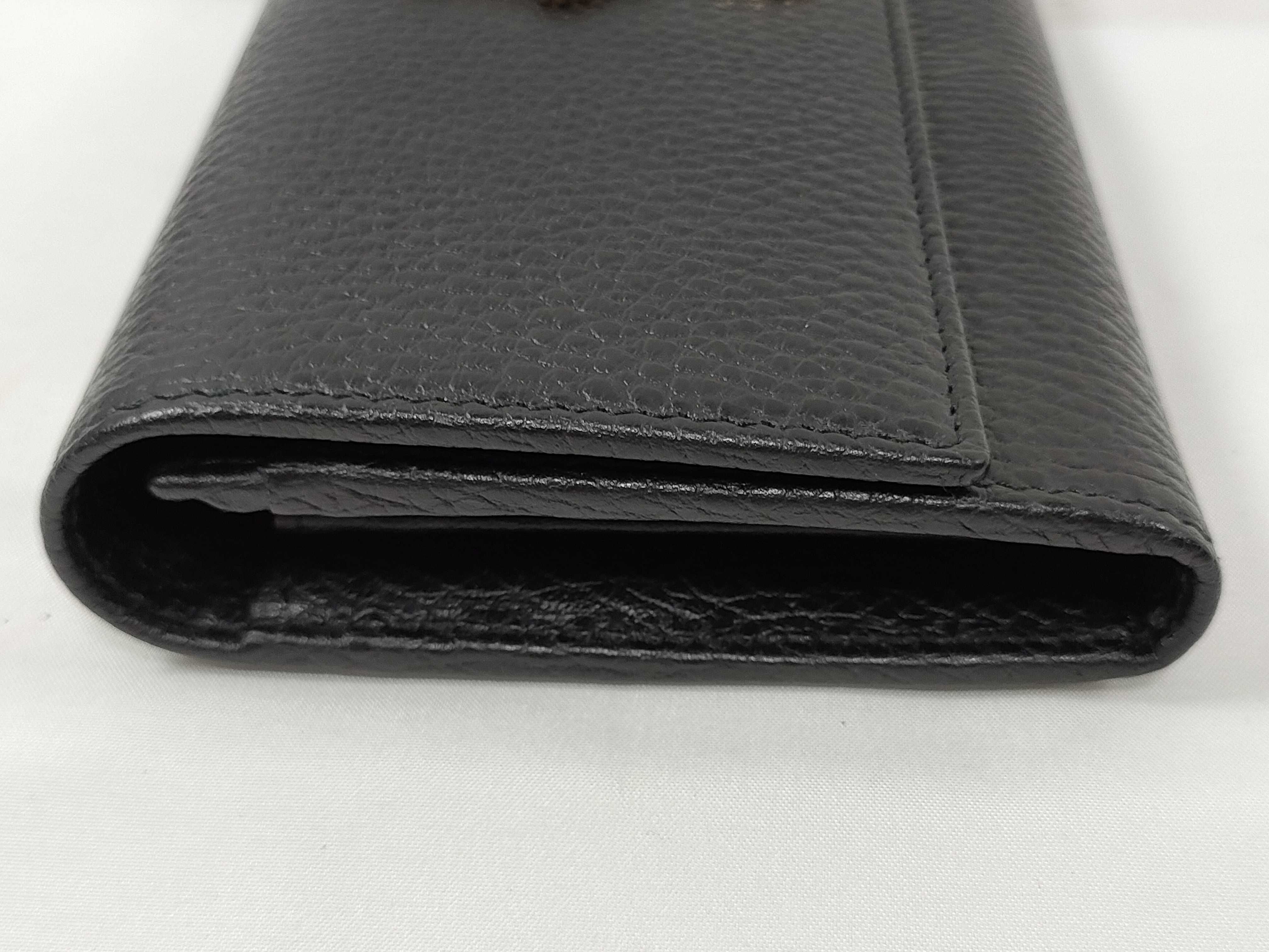 wallet — view 5