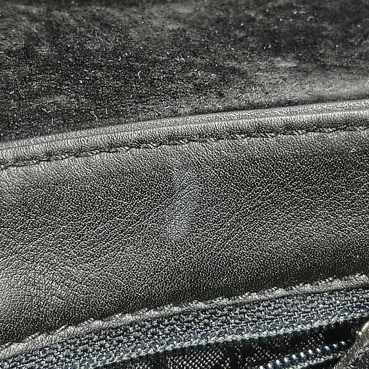 Street Chic Leather Shoulder Bag, Black — view 12