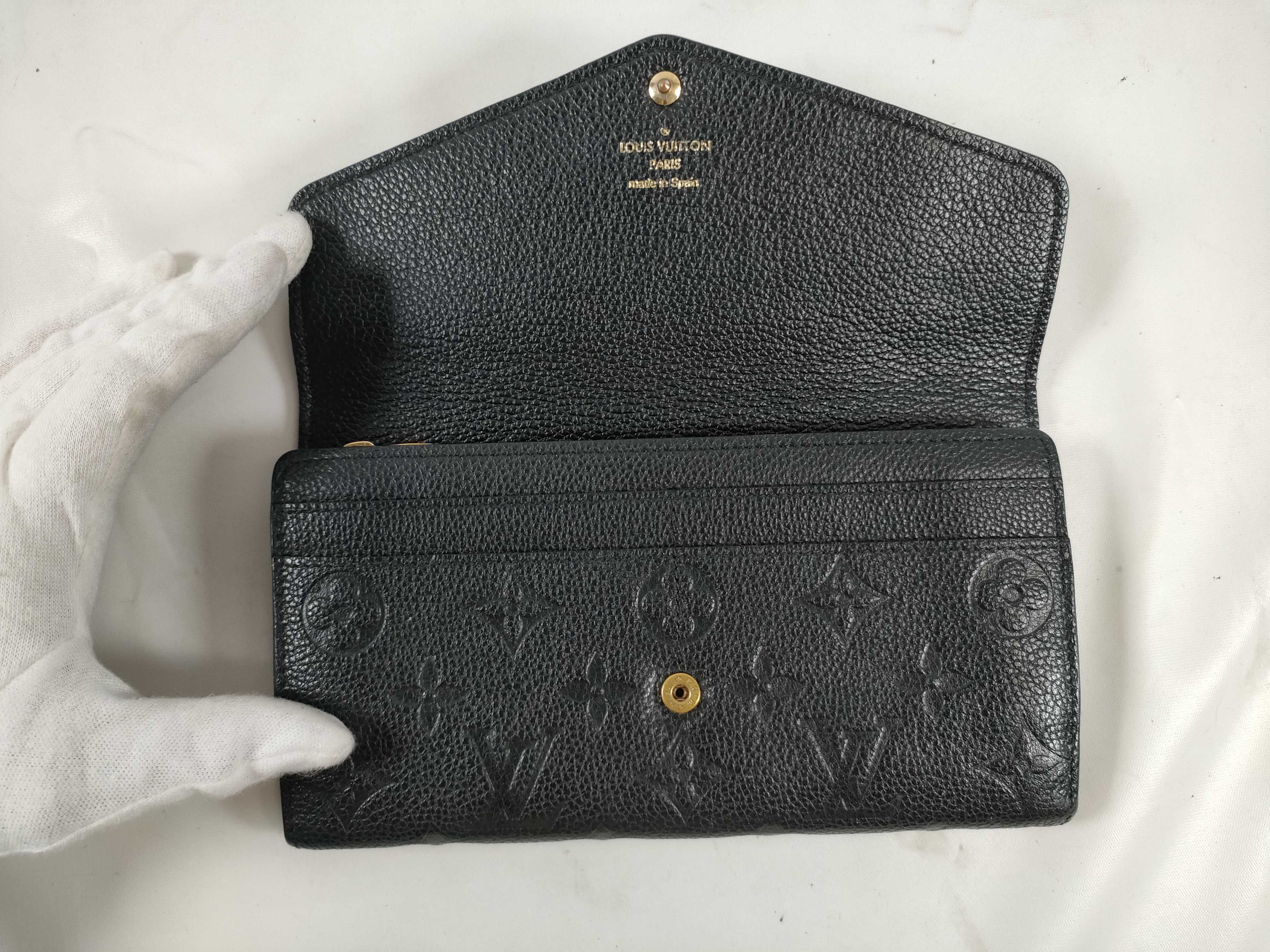 Monogram Empreinte Portefeuille Sarah Wallet (with external repairs) — view 9