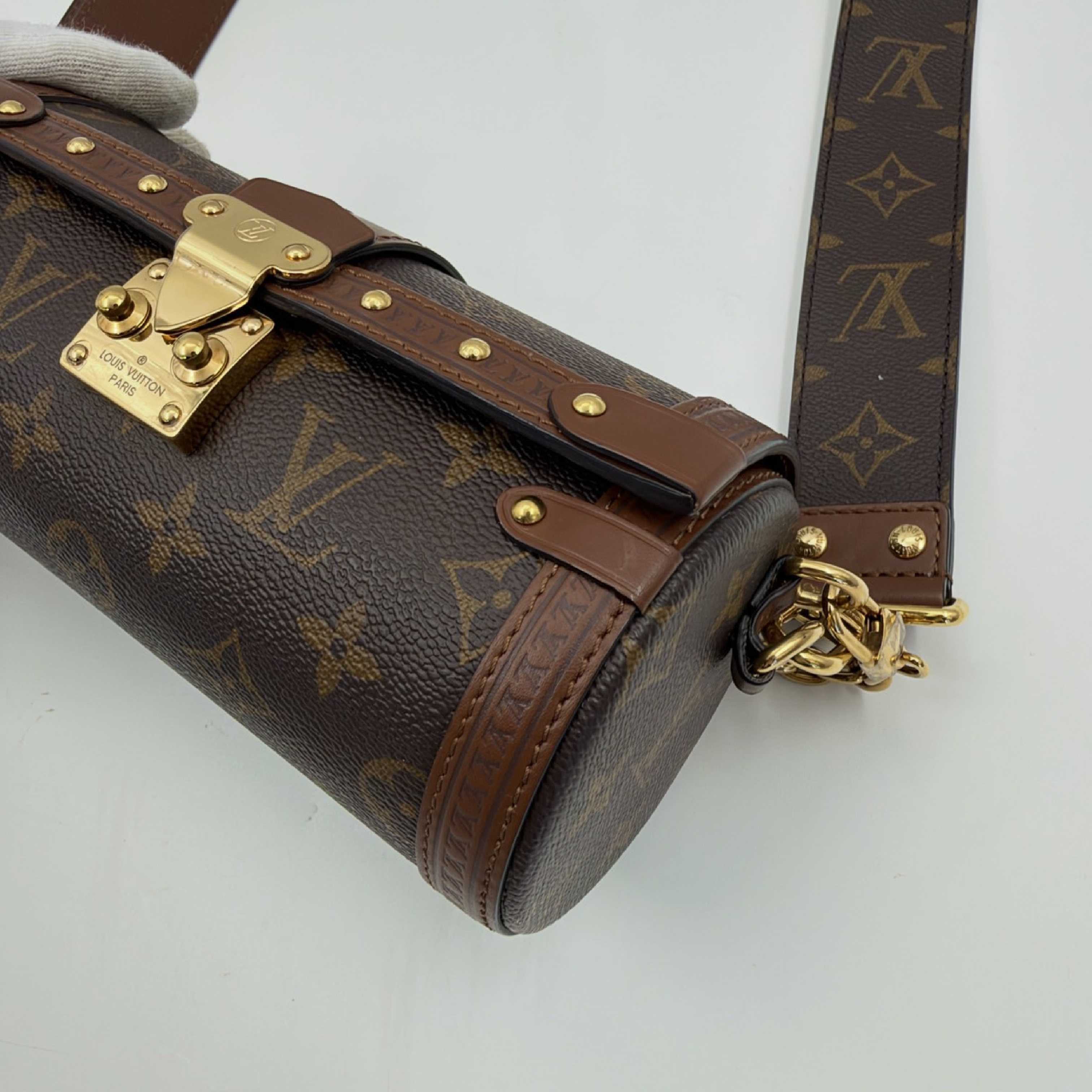 Papillon Trunk 2-Way Handbag — view 4