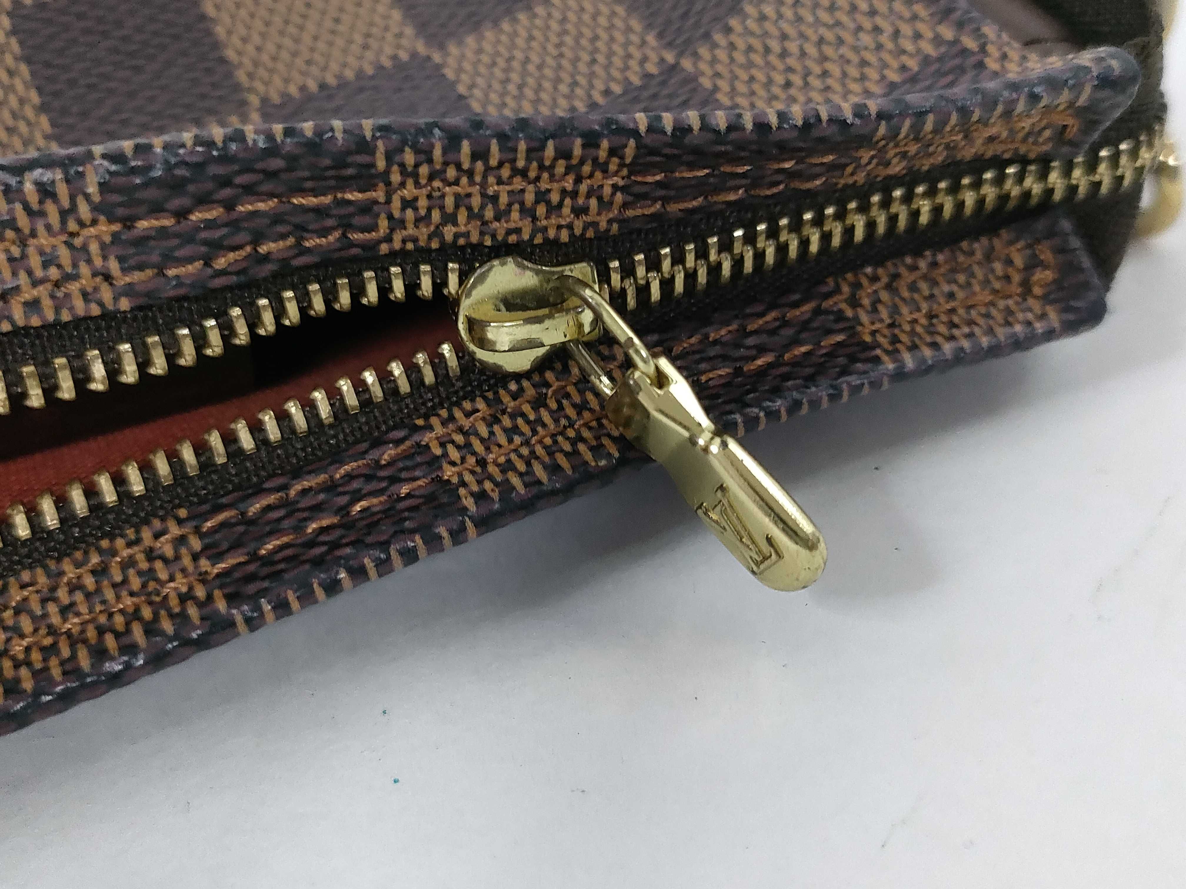 Damier Louis Vuitton Damier Truth Makeup N51982 Pouch — view 12