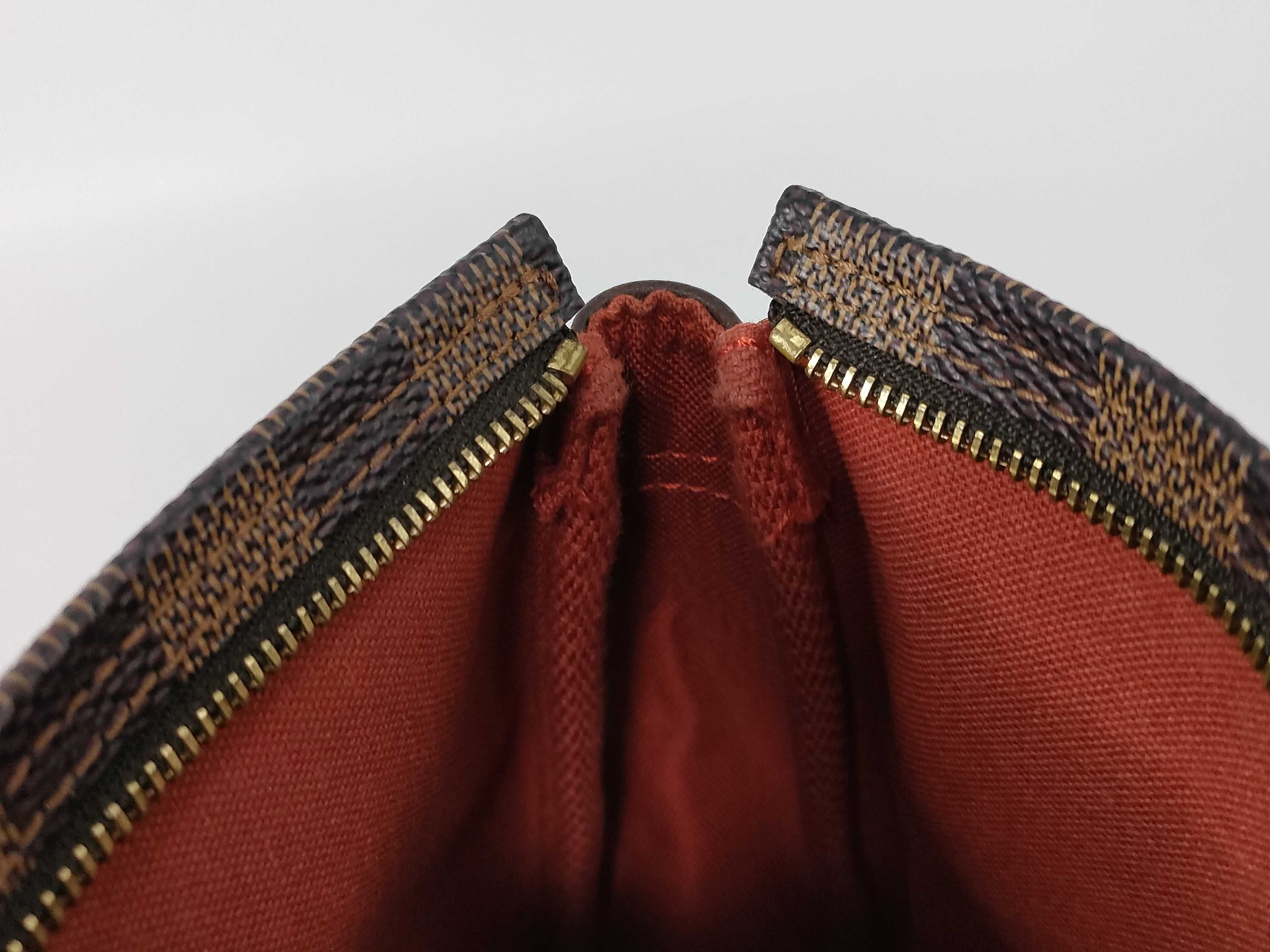 Damier Louis Vuitton Damier Truth Makeup N51982 Pouch — view 10