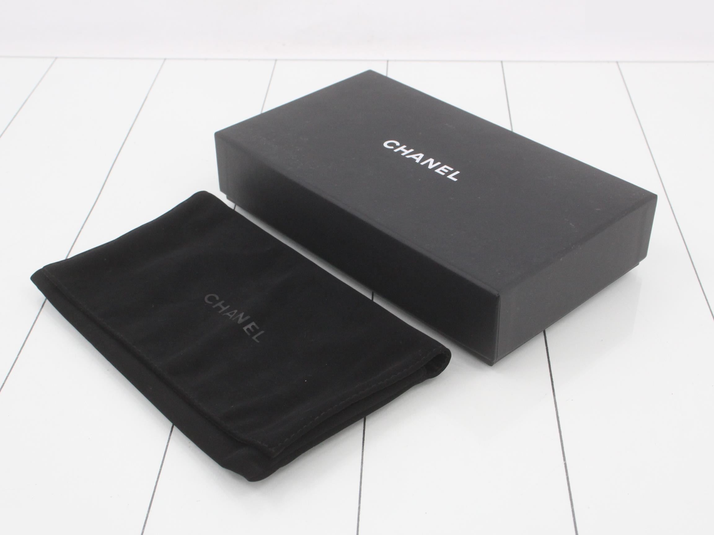 long wallet — view 5