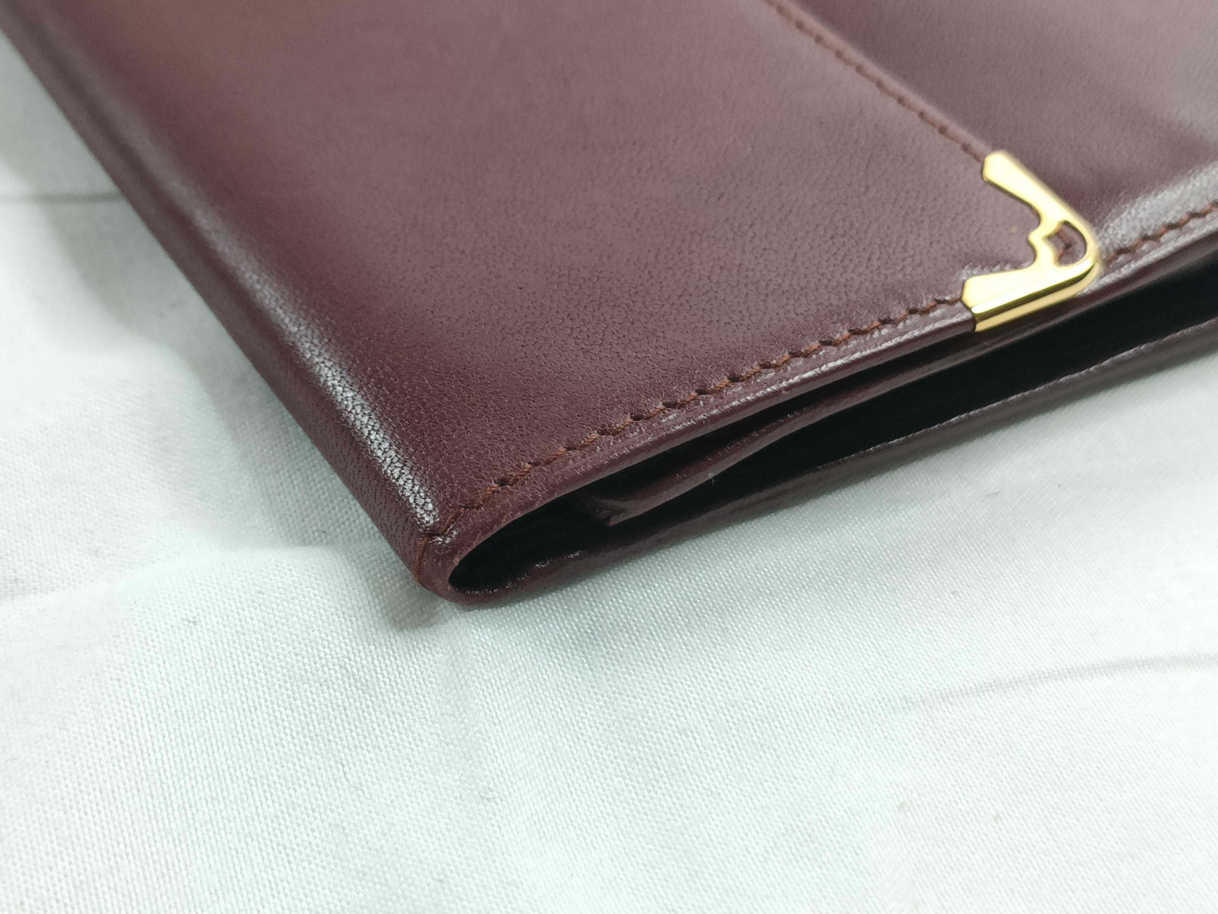 Must line leather wallet. — view 4