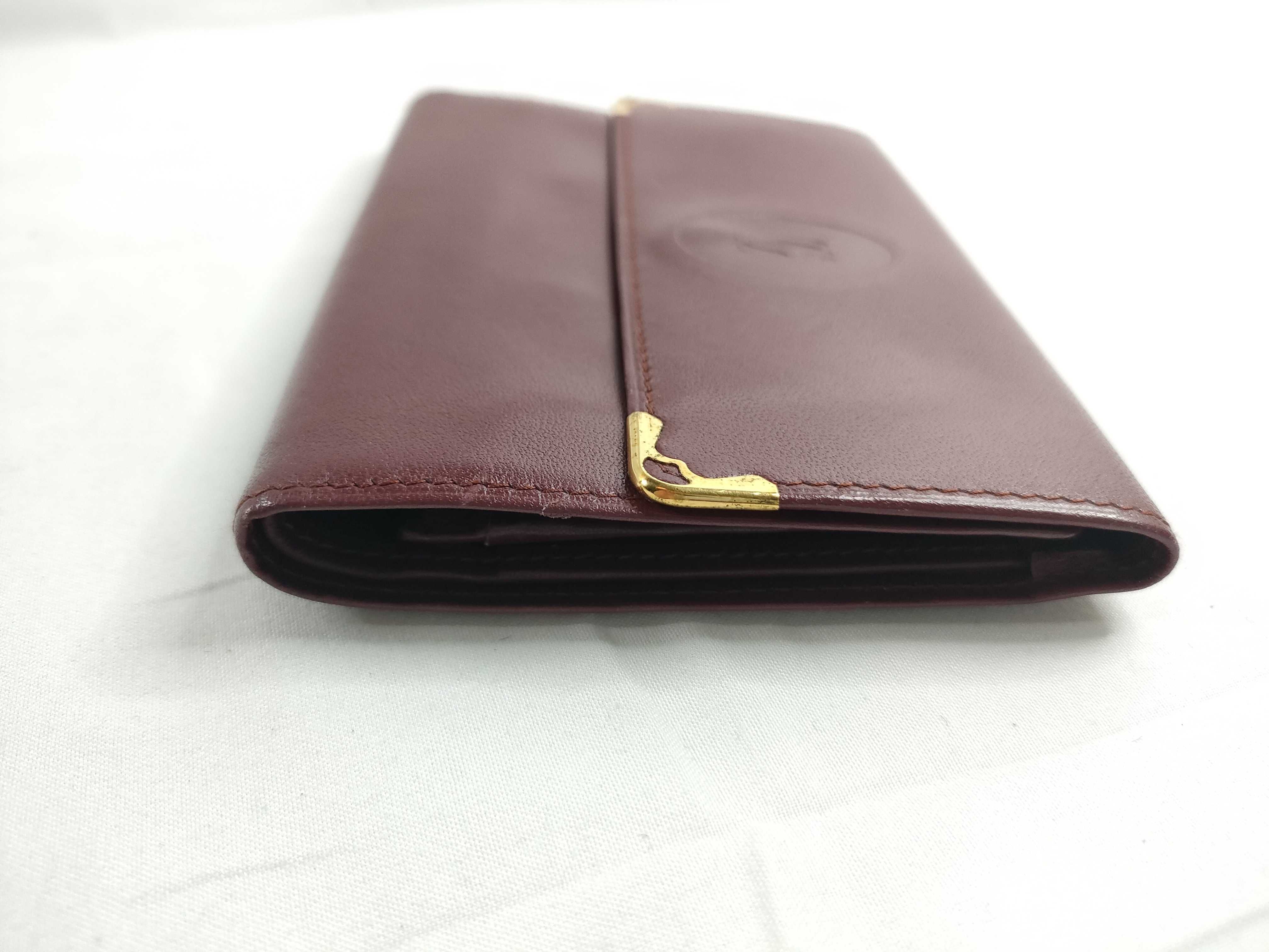Must line leather wallet. — view 7