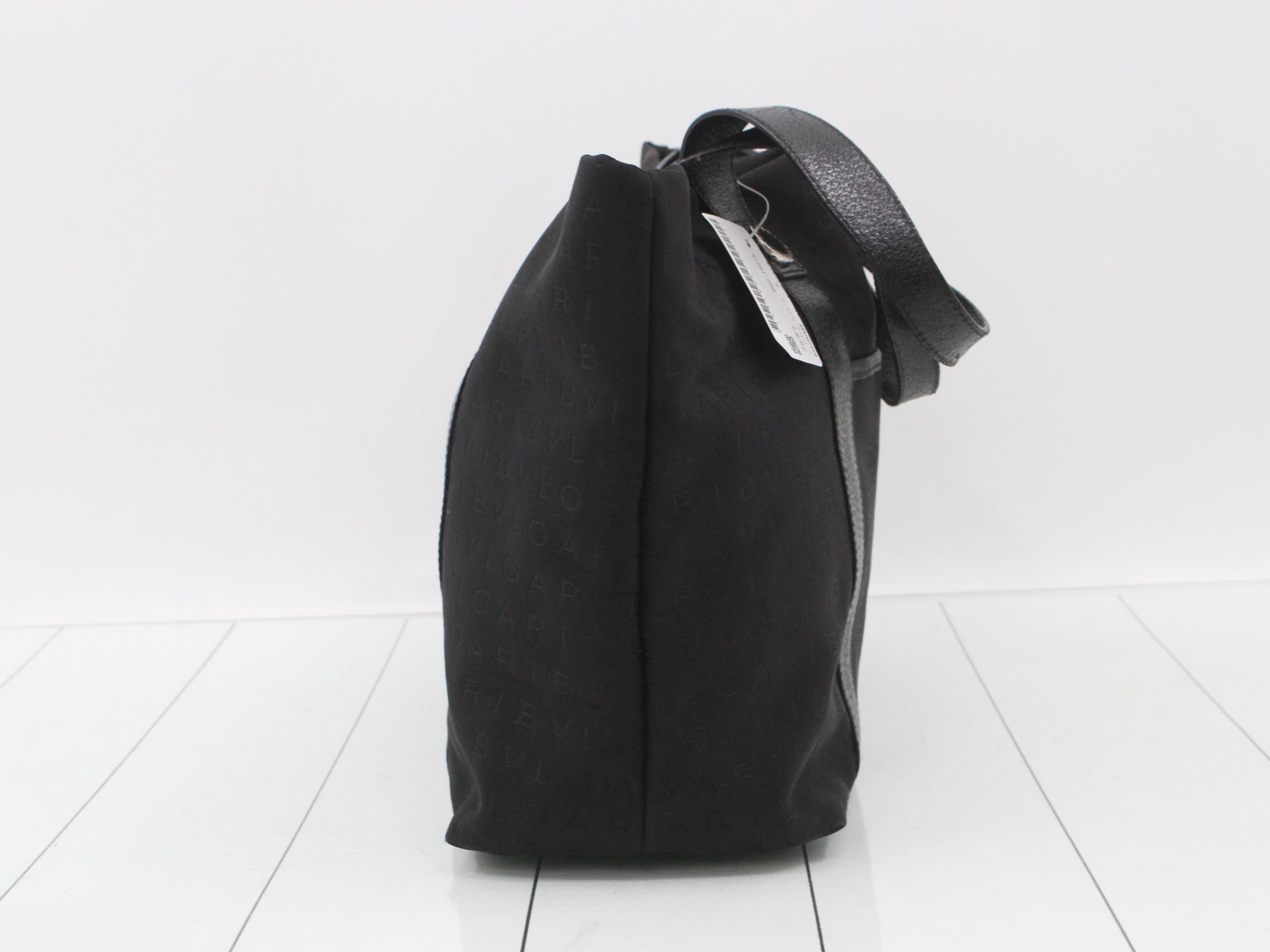Logo Mania Tote Bag — view 4