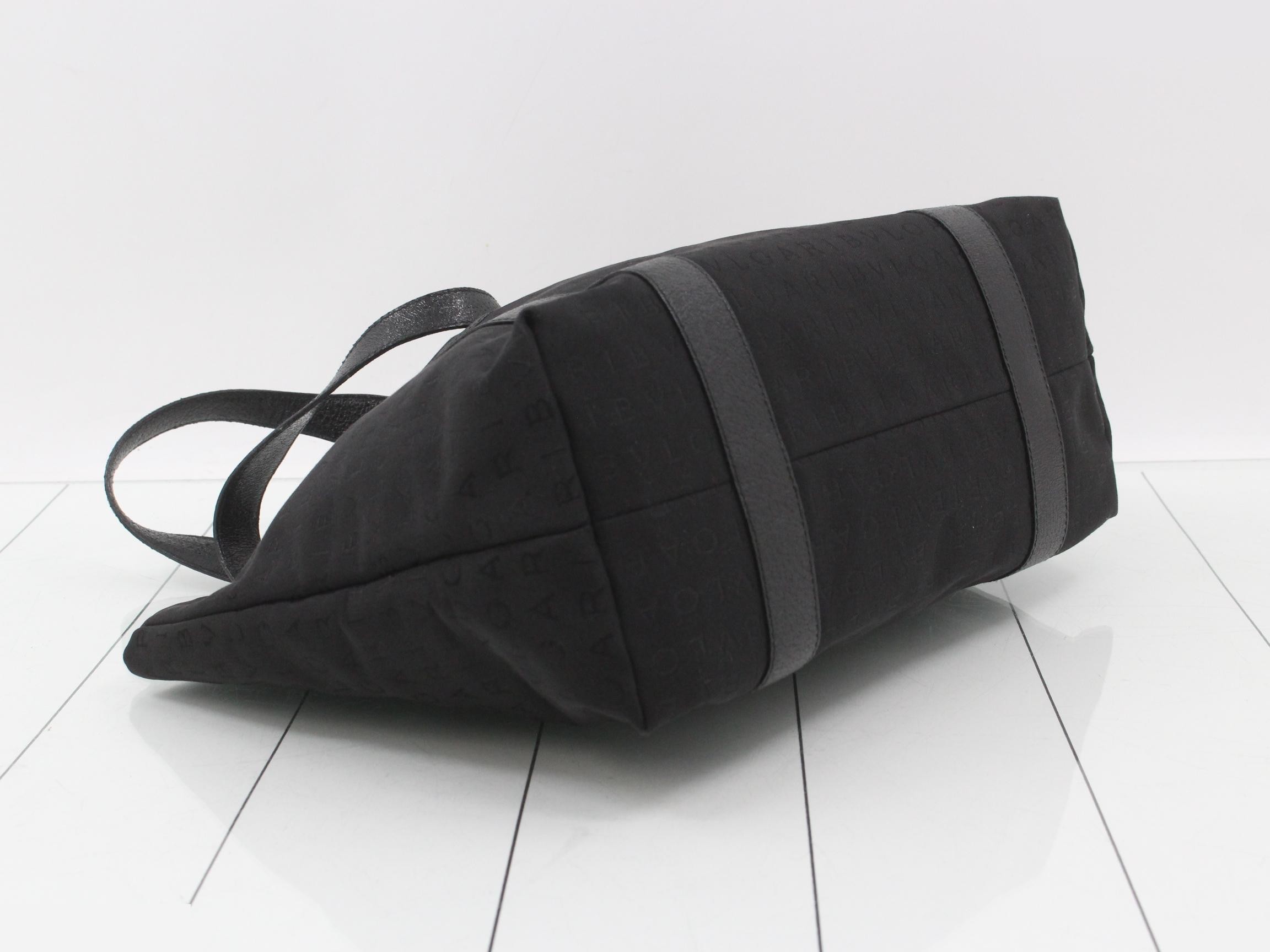 Logo Mania Tote Bag — view 5