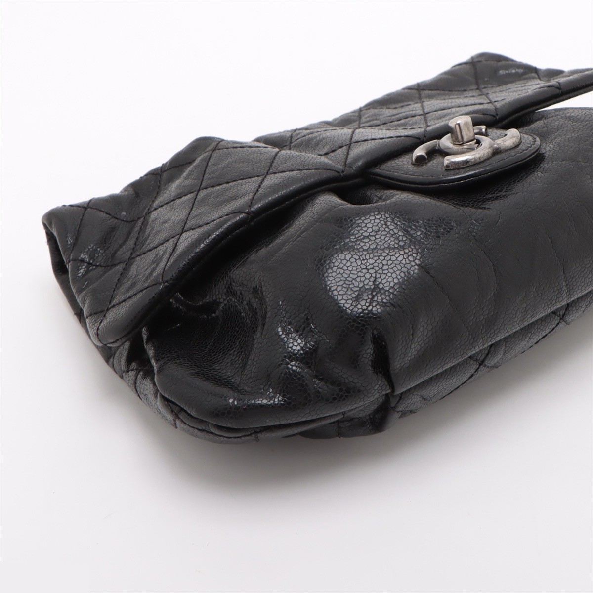 Matelassé Caviar Skin Single Flap Double Chain Bag — view 4