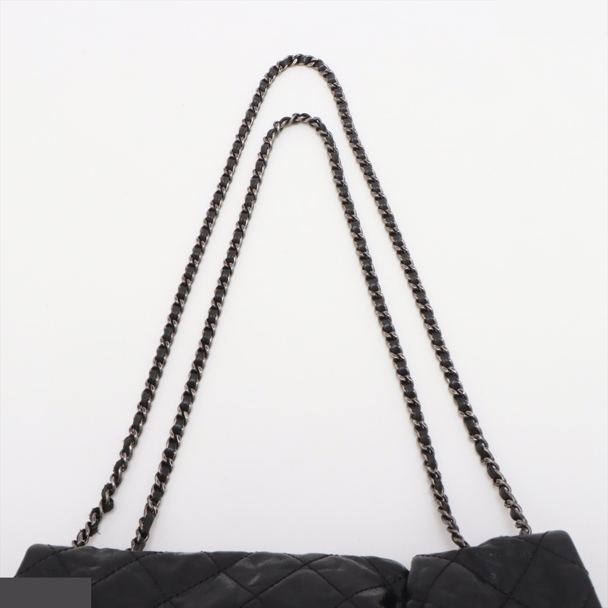 Matelassé Caviar Skin Single Flap Double Chain Bag — view 6