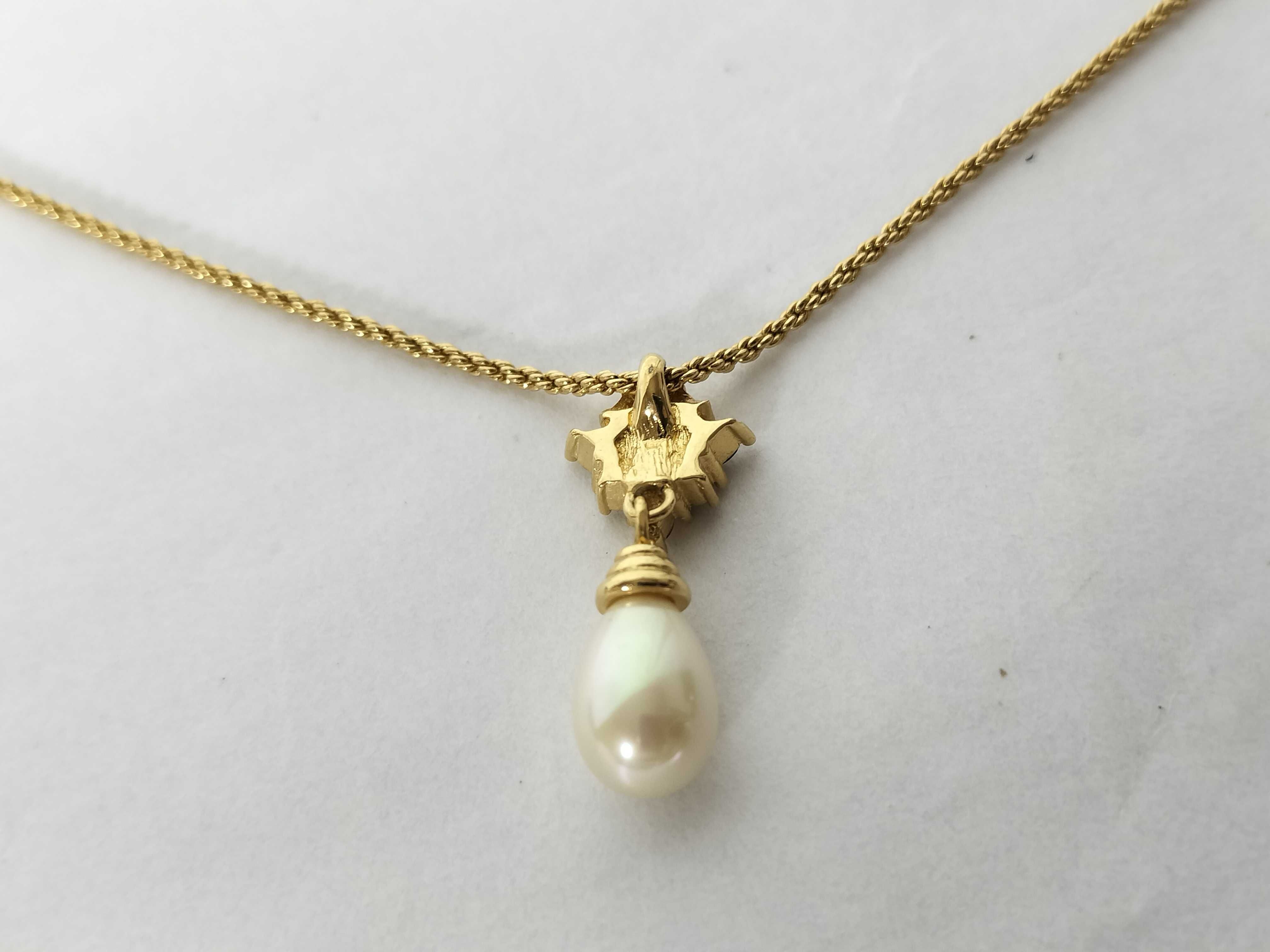 Christian necklace, gold necklace — view 2