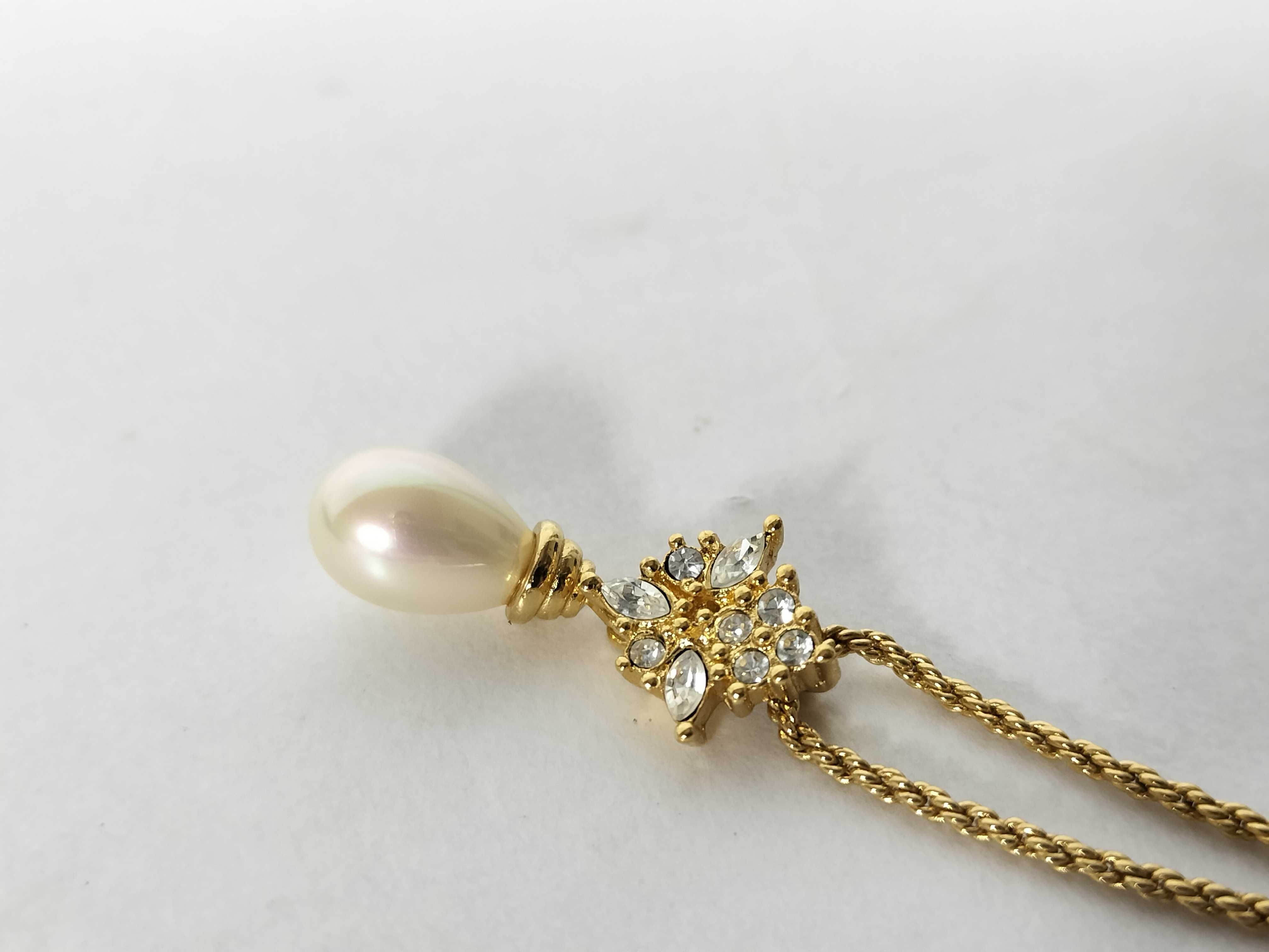 Christian necklace, gold necklace — view 5