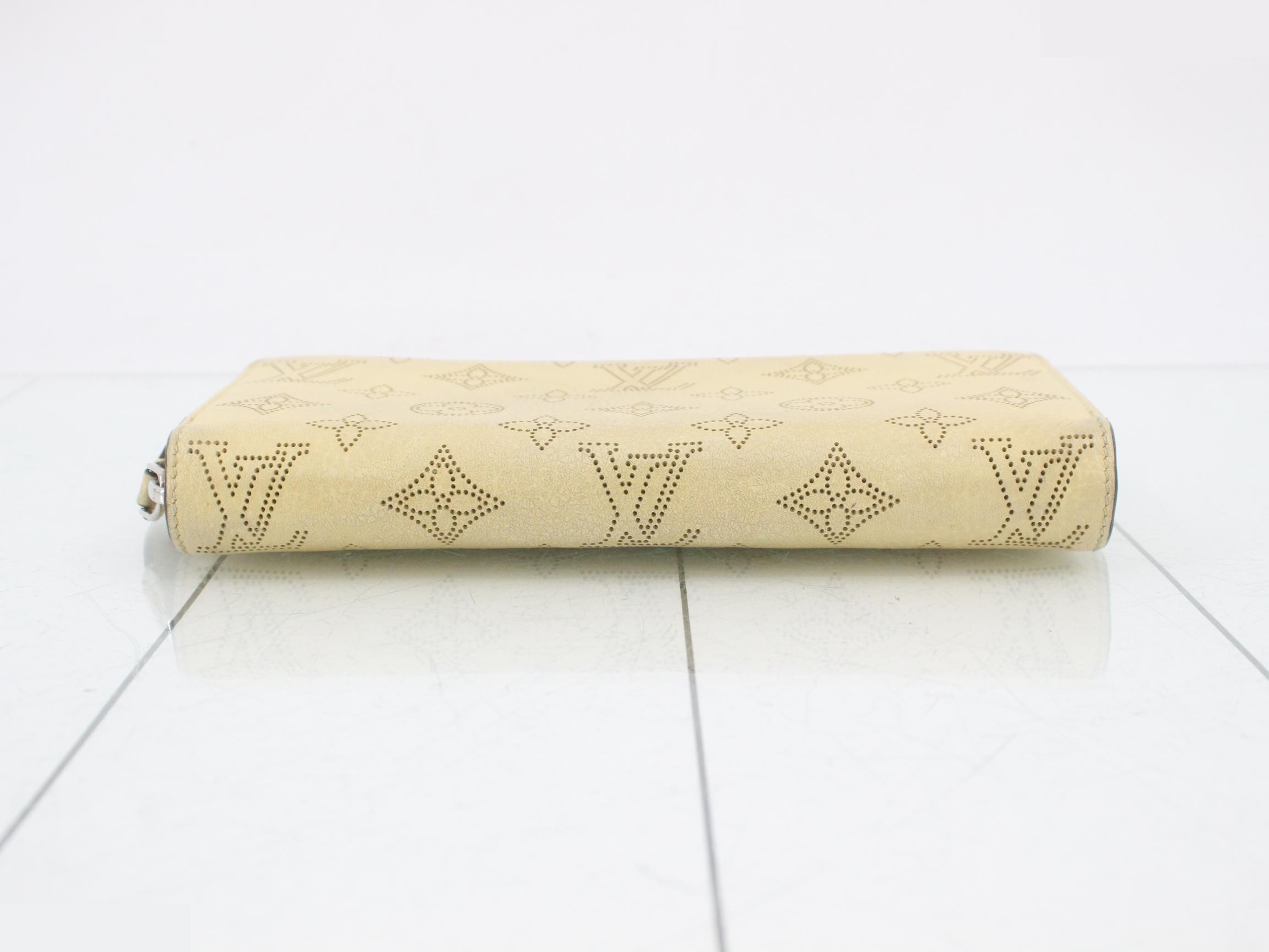 Zippy Wallet — view 3