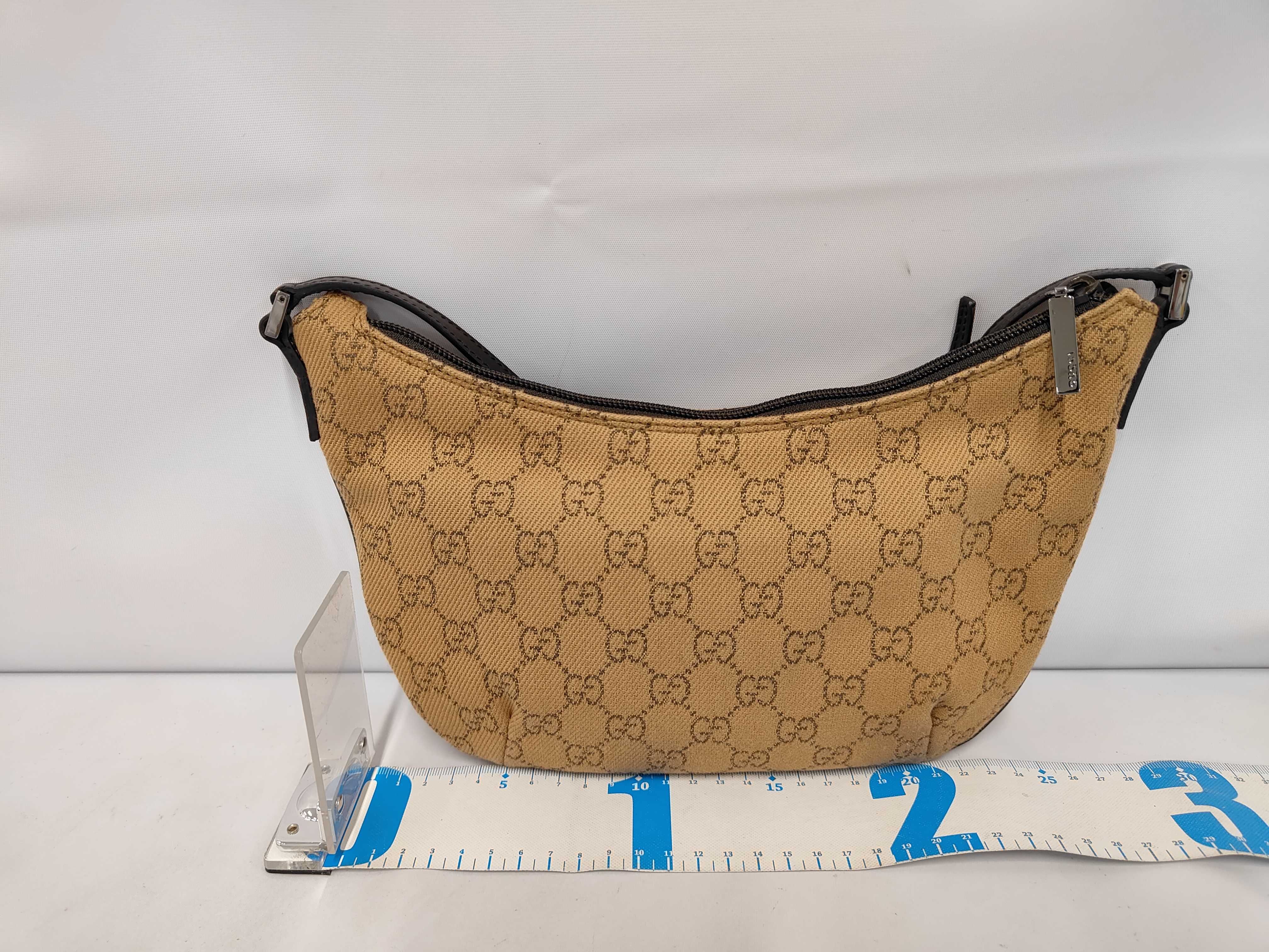 GG Canvas Gucci 32160 Hand Pouch One Shoulder Bag — view 2