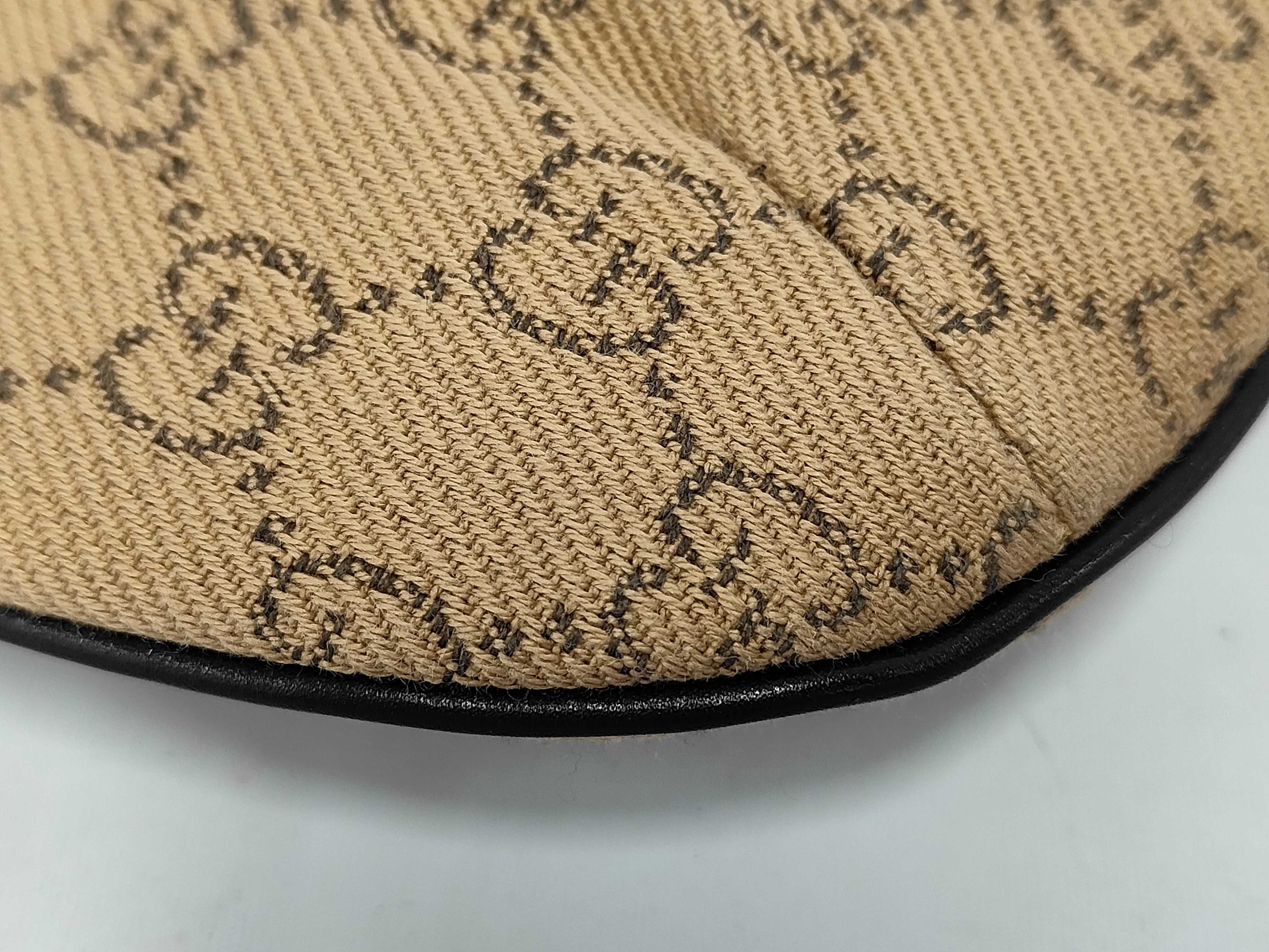 GG Canvas Gucci 32160 Hand Pouch One Shoulder Bag — view 4
