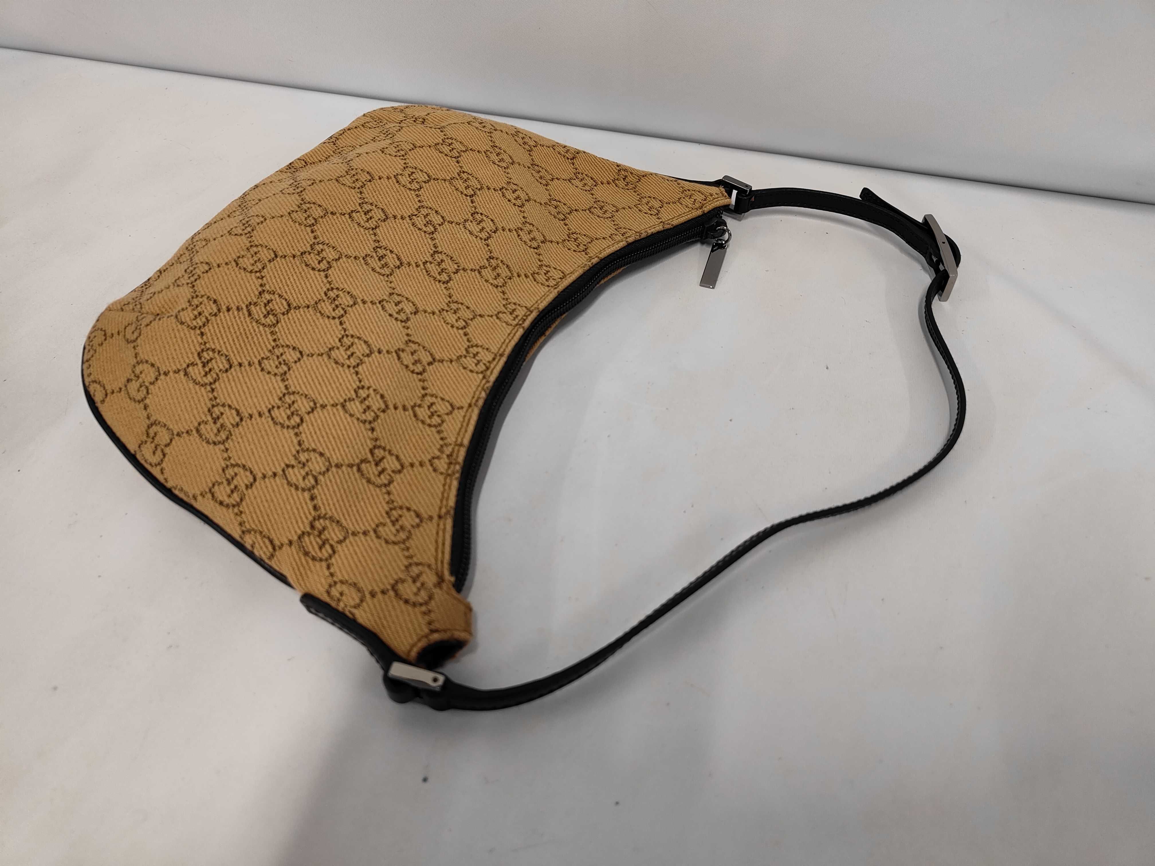GG Canvas Gucci 32160 Hand Pouch One Shoulder Bag — view 5