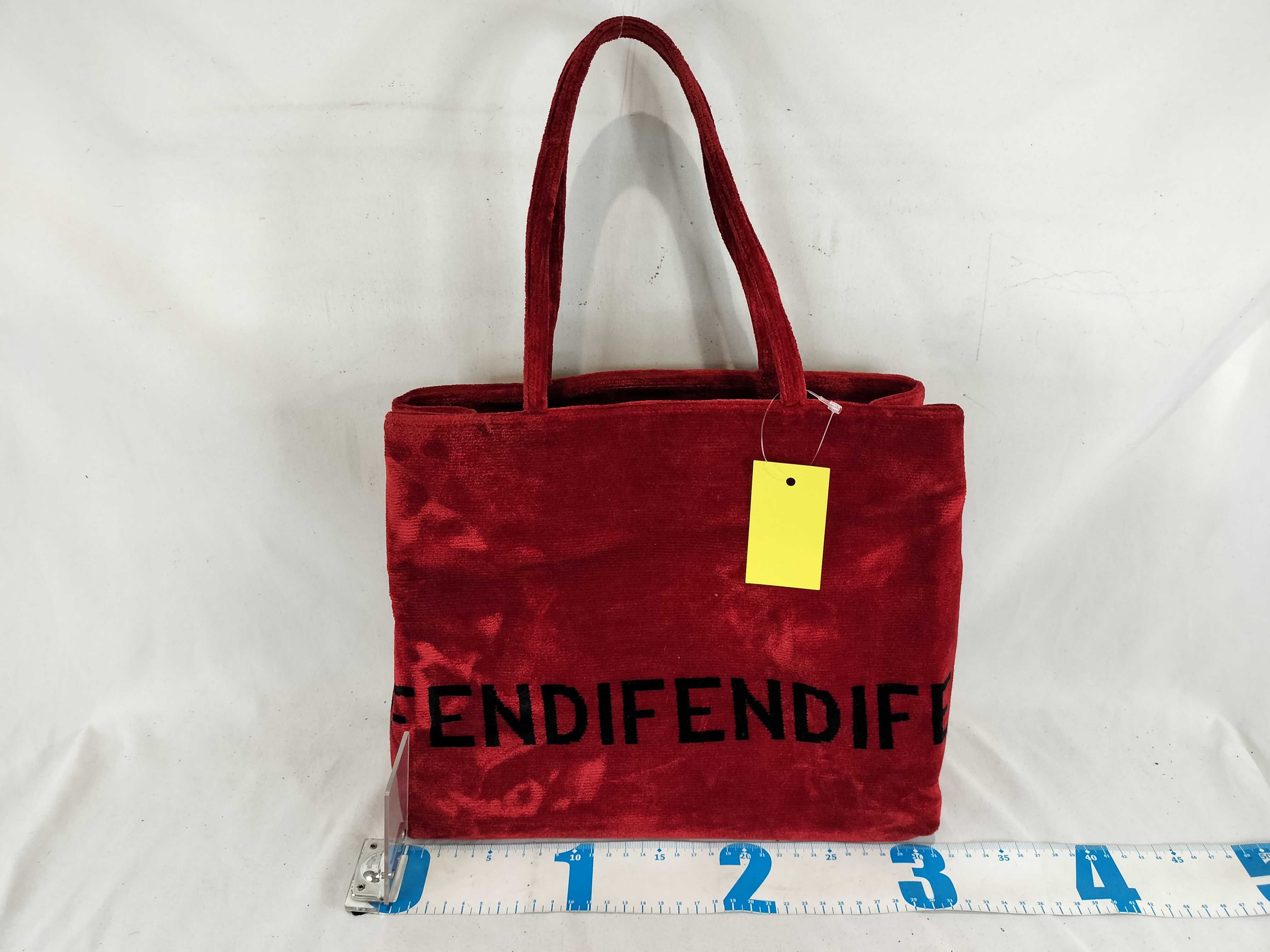 Logo Line Tote Bag / Pile Handbag — view 3