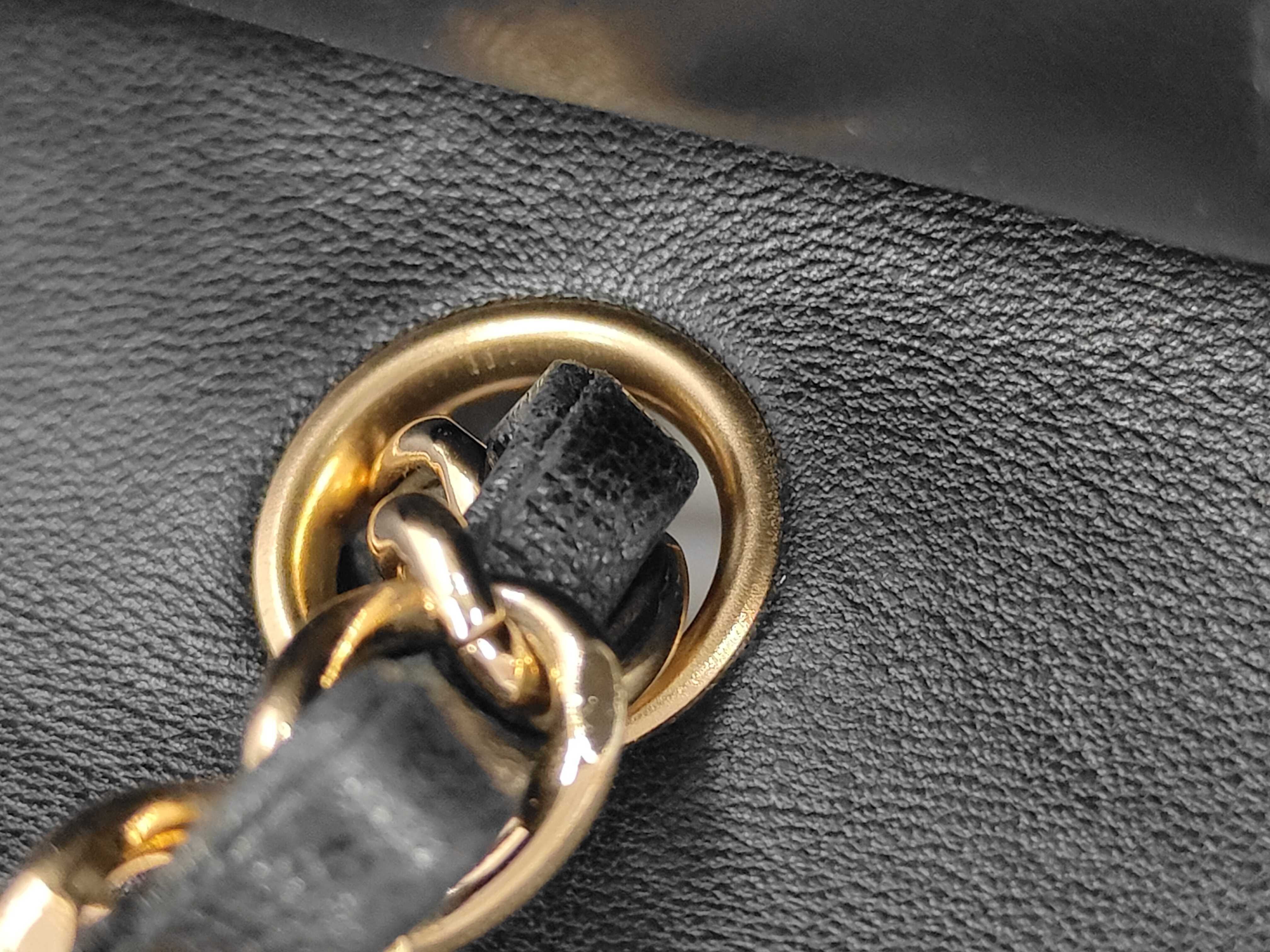 Matelassé 25 Double Flap Double Chain Lambskin Shoulder Bag — view 6