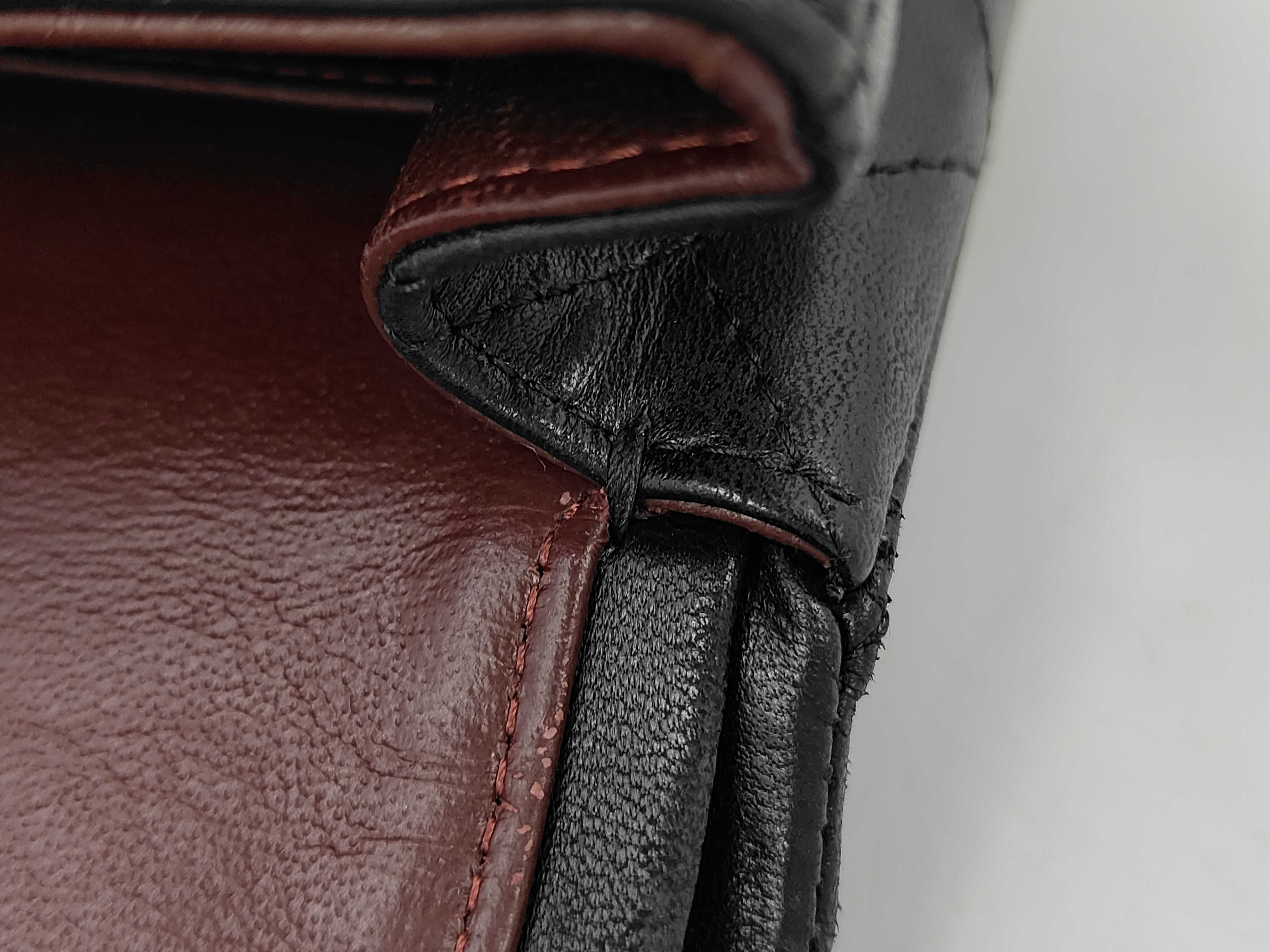 Matelassé 25 Double Flap Double Chain Lambskin Shoulder Bag — view 9