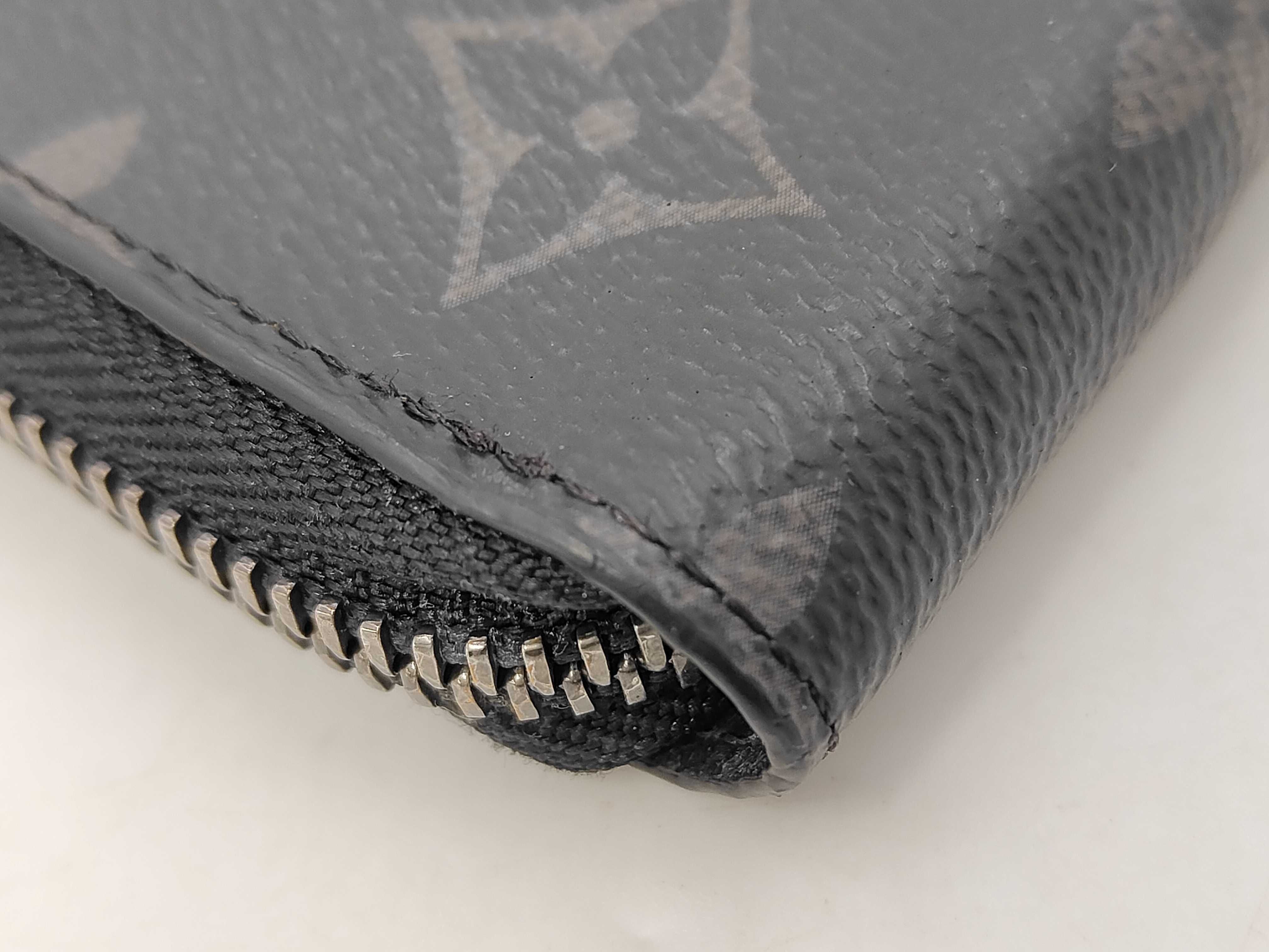 Eclipse Zippy Vertical IC Tag Silver Hardware Wallet — view 3