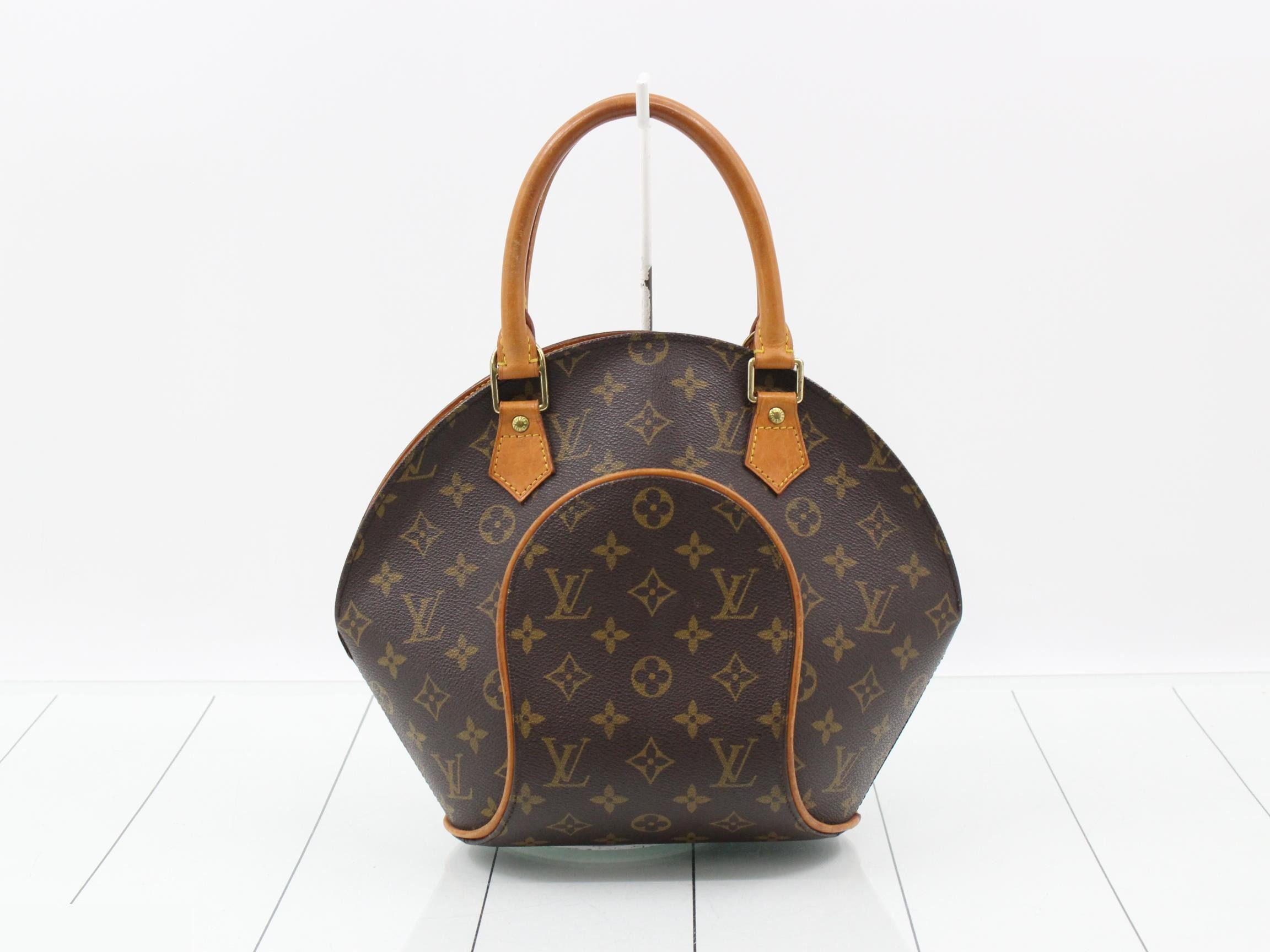 Monogram Ellipse PM