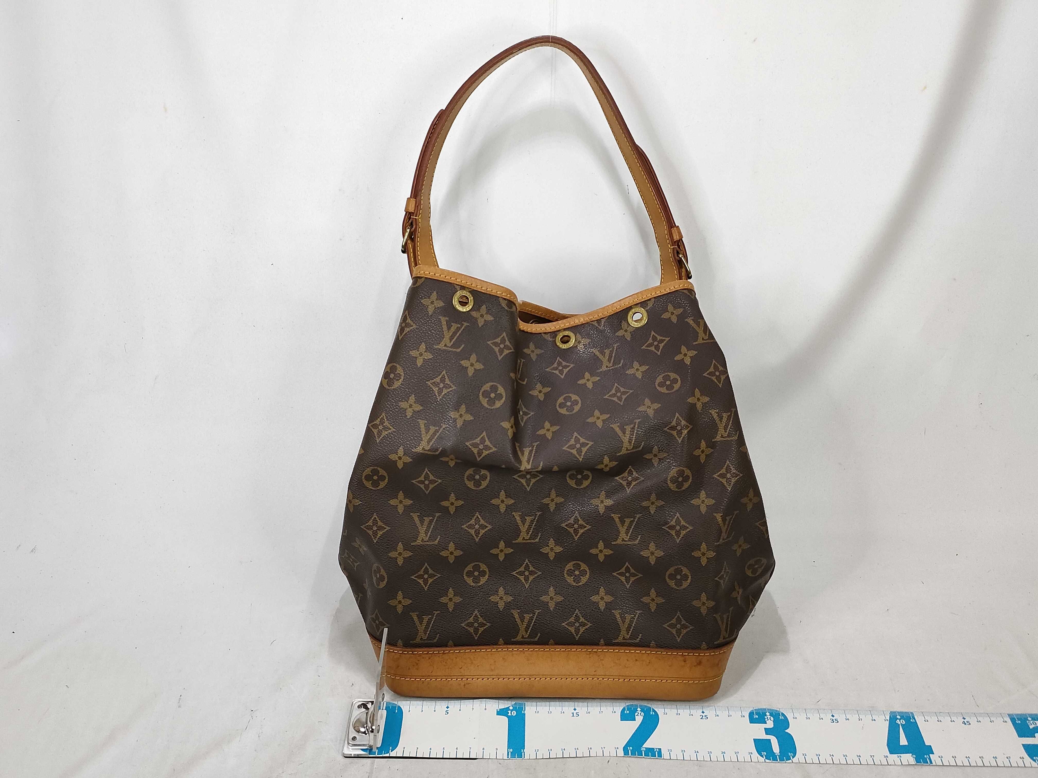 Monogram Noe M42224 SP0976 Shoulder Bag — view 2