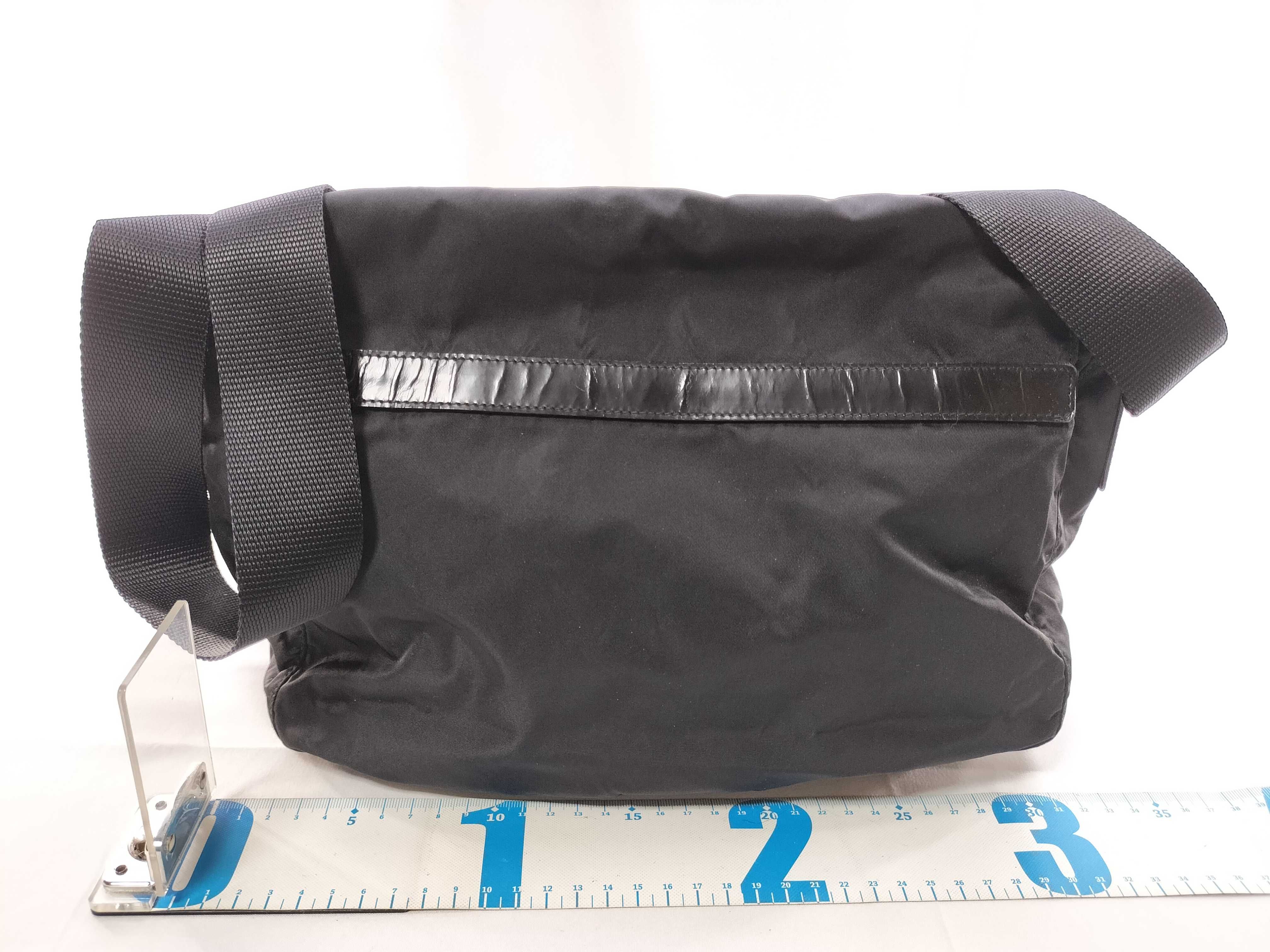 Nylon Messenger Bag Shoulder Bag — view 2